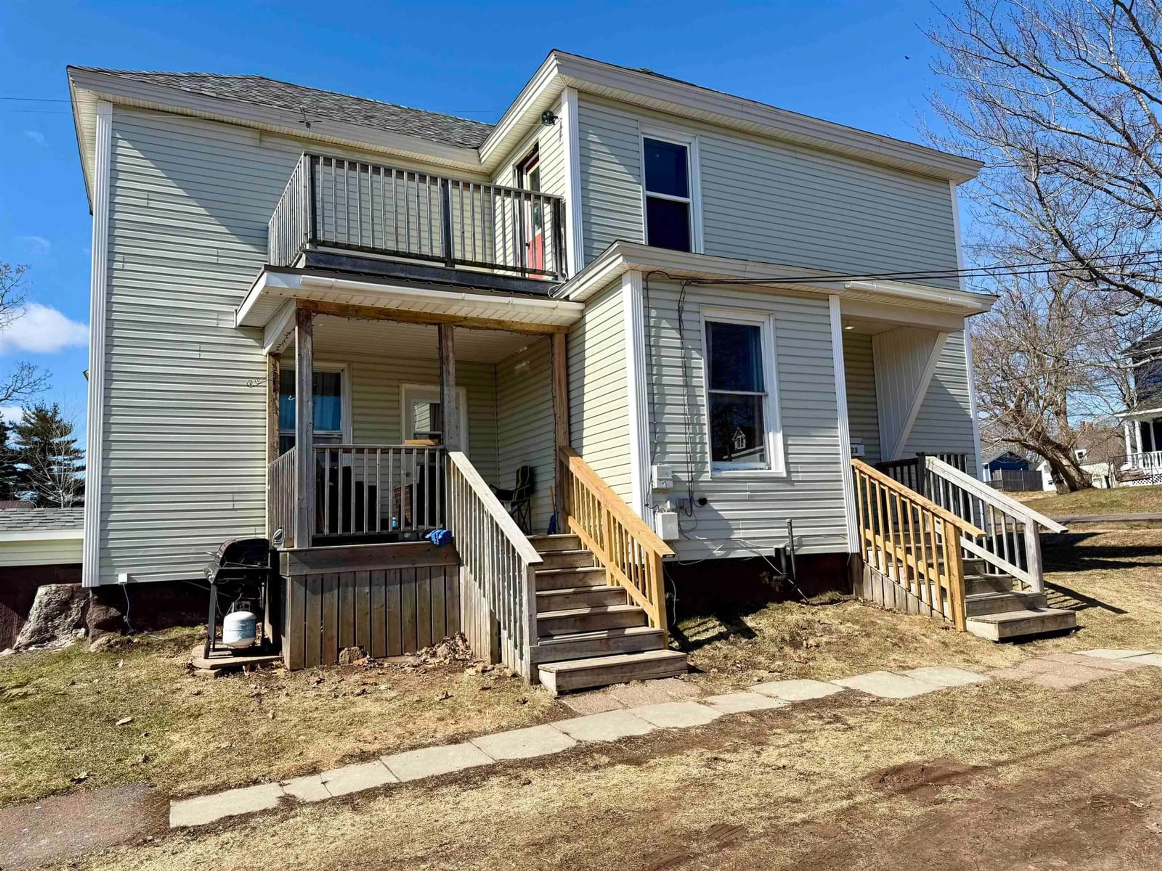 A pic from outside/outdoor area/front of a property/back of a property/a pic from drone, street for 23 Queen St, Amherst Nova Scotia B4H 1P7