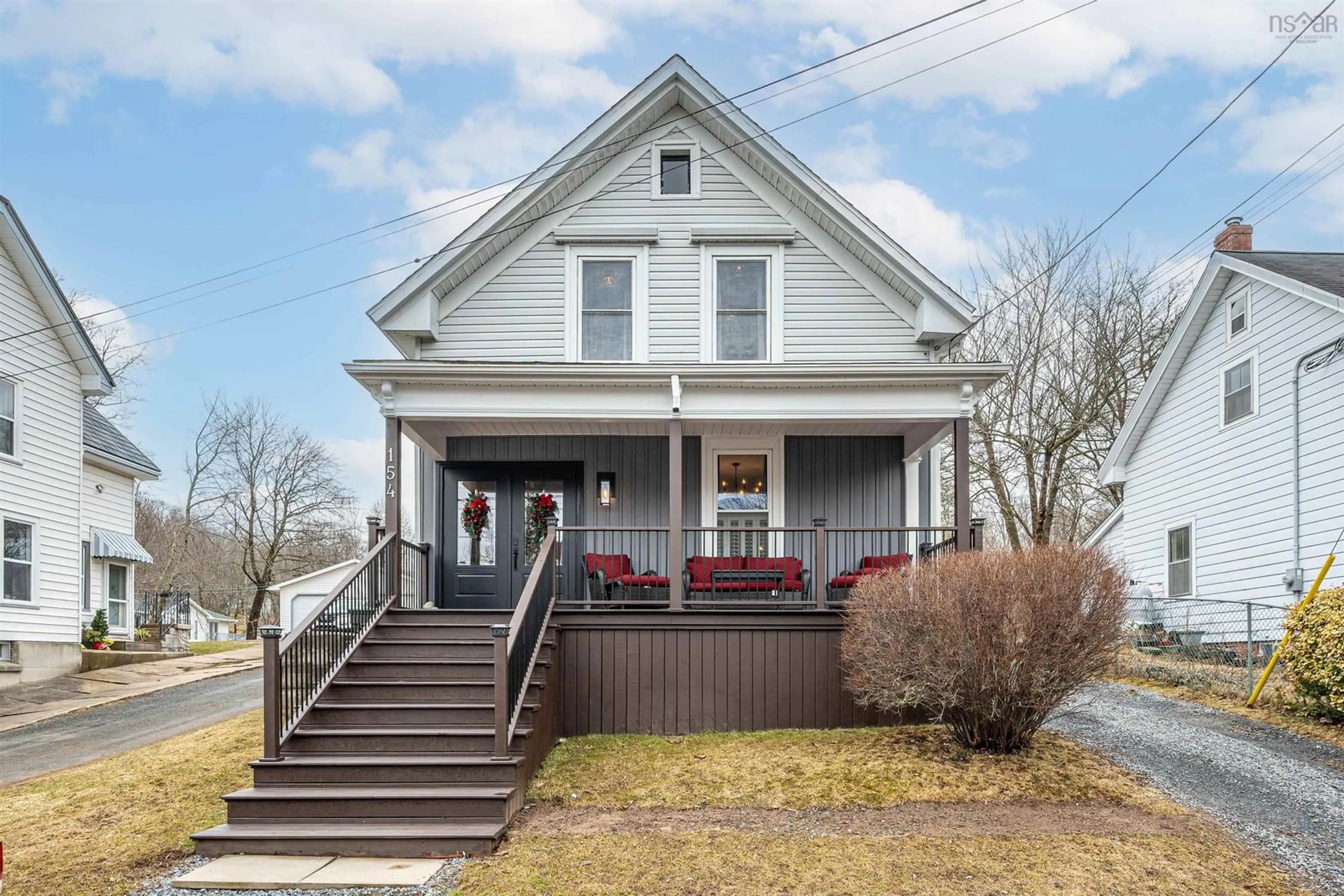 Home with vinyl exterior material, street for 154 Chestnut St, Windsor Nova Scotia B0N 2T0