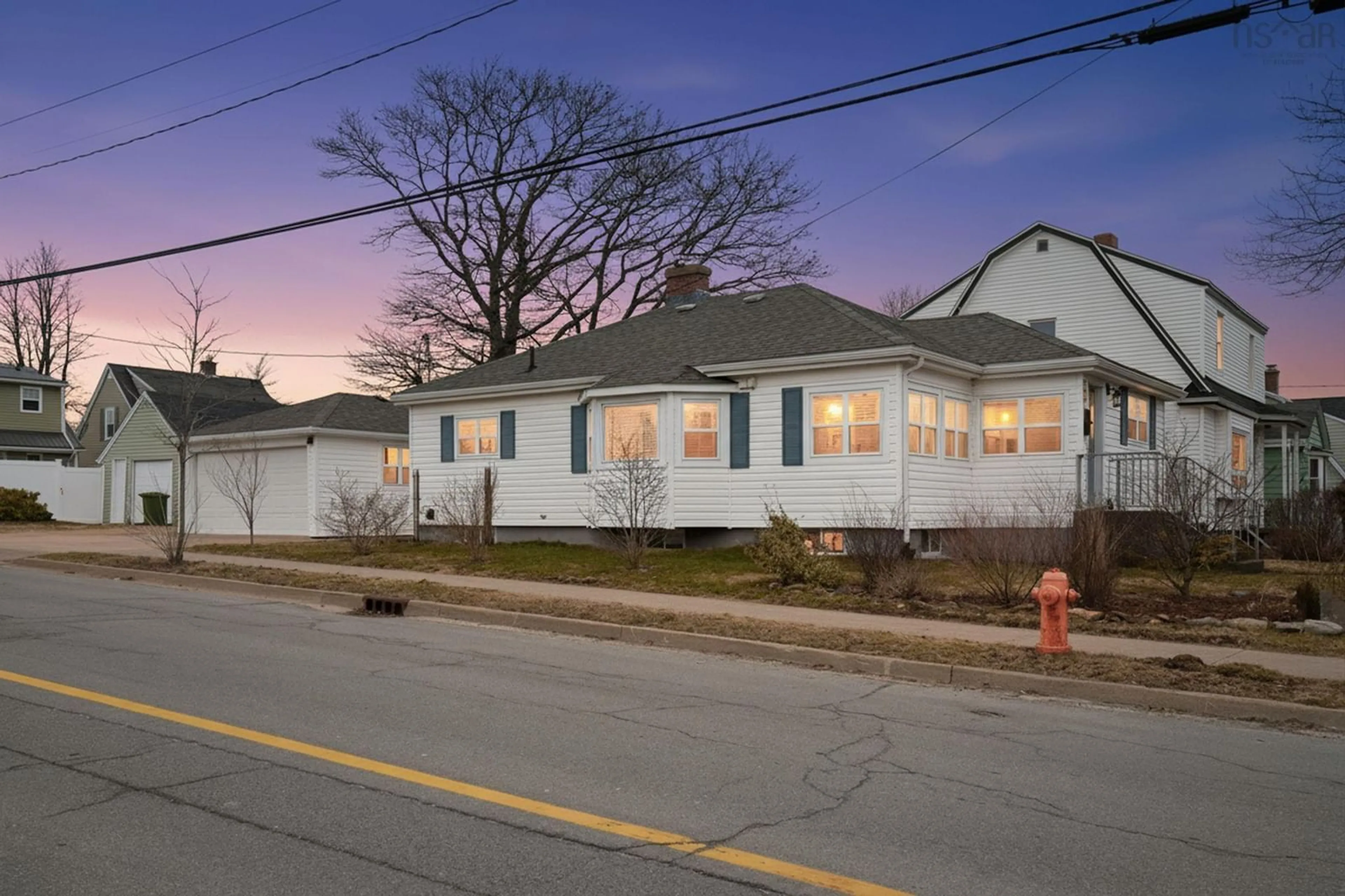 A pic from outside/outdoor area/front of a property/back of a property/a pic from drone, street for 5895 Cabot St, Halifax Nova Scotia B3K 2K2