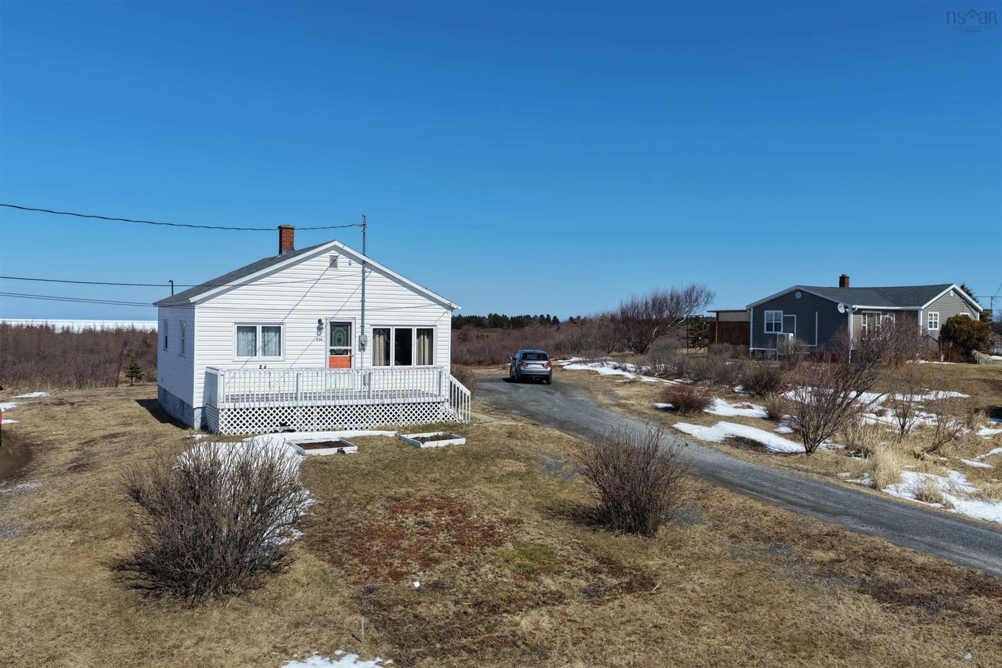 A pic from outside/outdoor area/front of a property/back of a property/a pic from drone, unknown for 174 Maclean St, Donkin Nova Scotia B1A 6R3