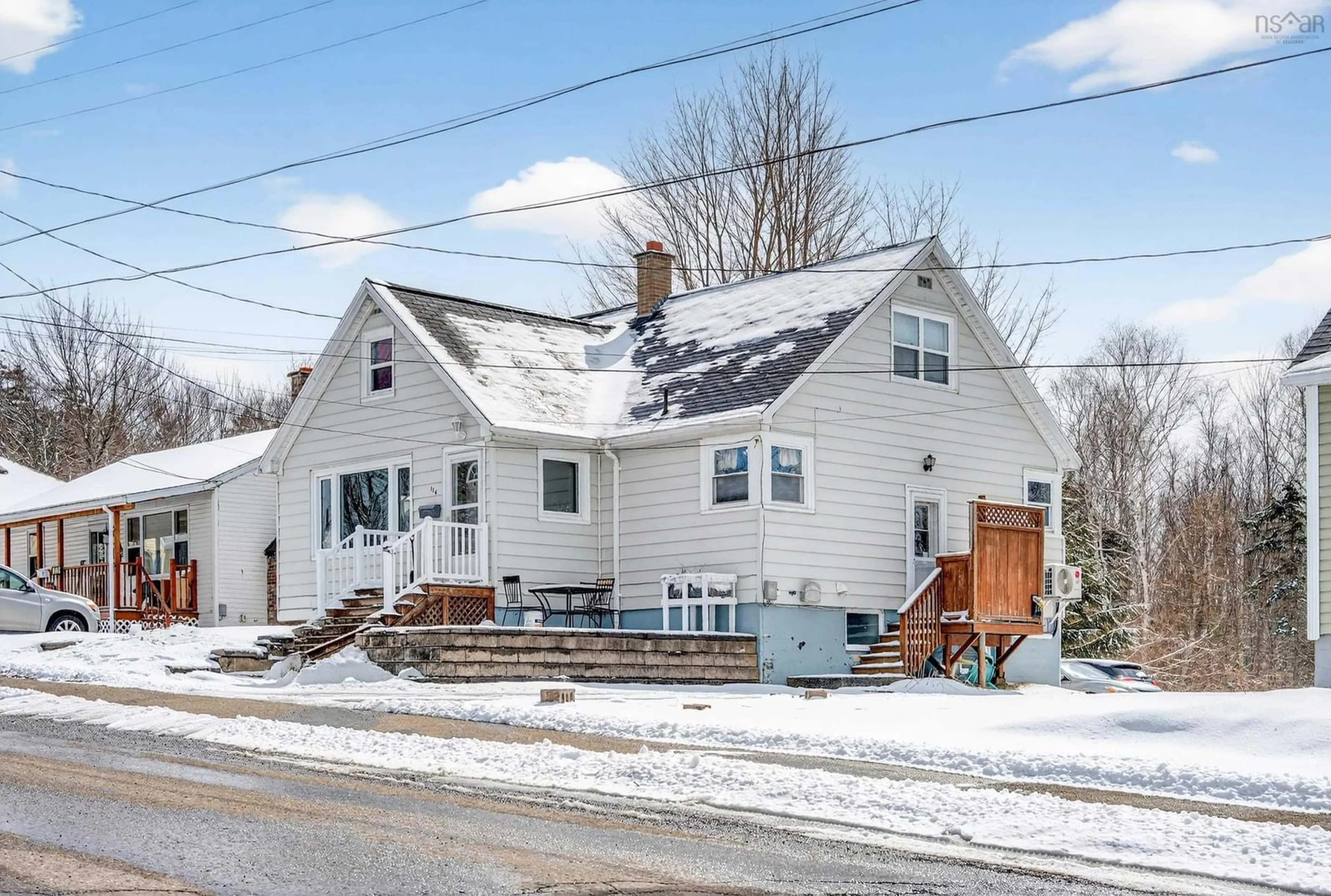 Home with vinyl exterior material, street for 116 Macrae Ave, Sydney River Nova Scotia B1S 1M2