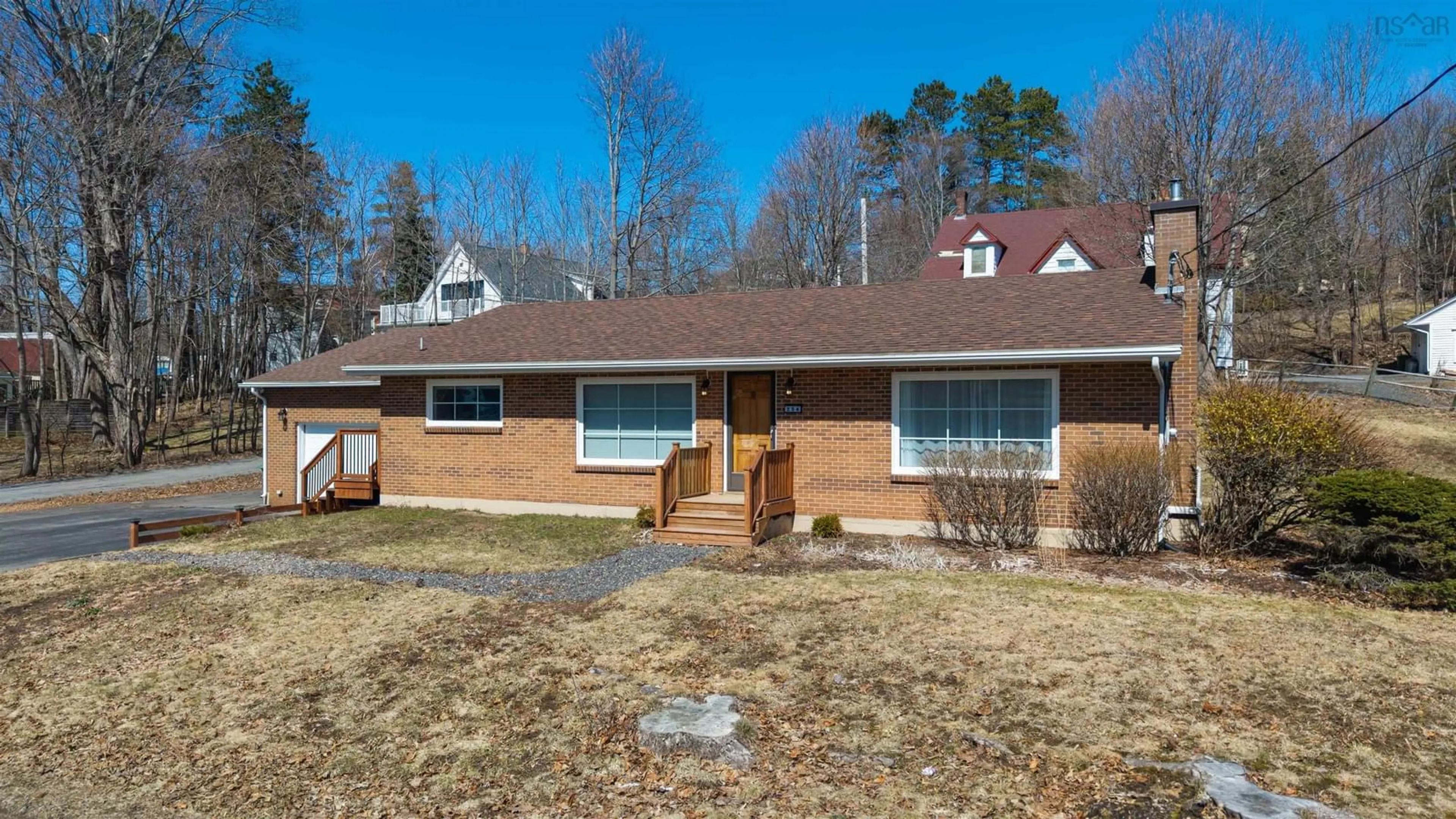 Home with brick exterior material, street for 254 George St, New Glasgow Nova Scotia B2H 2L5