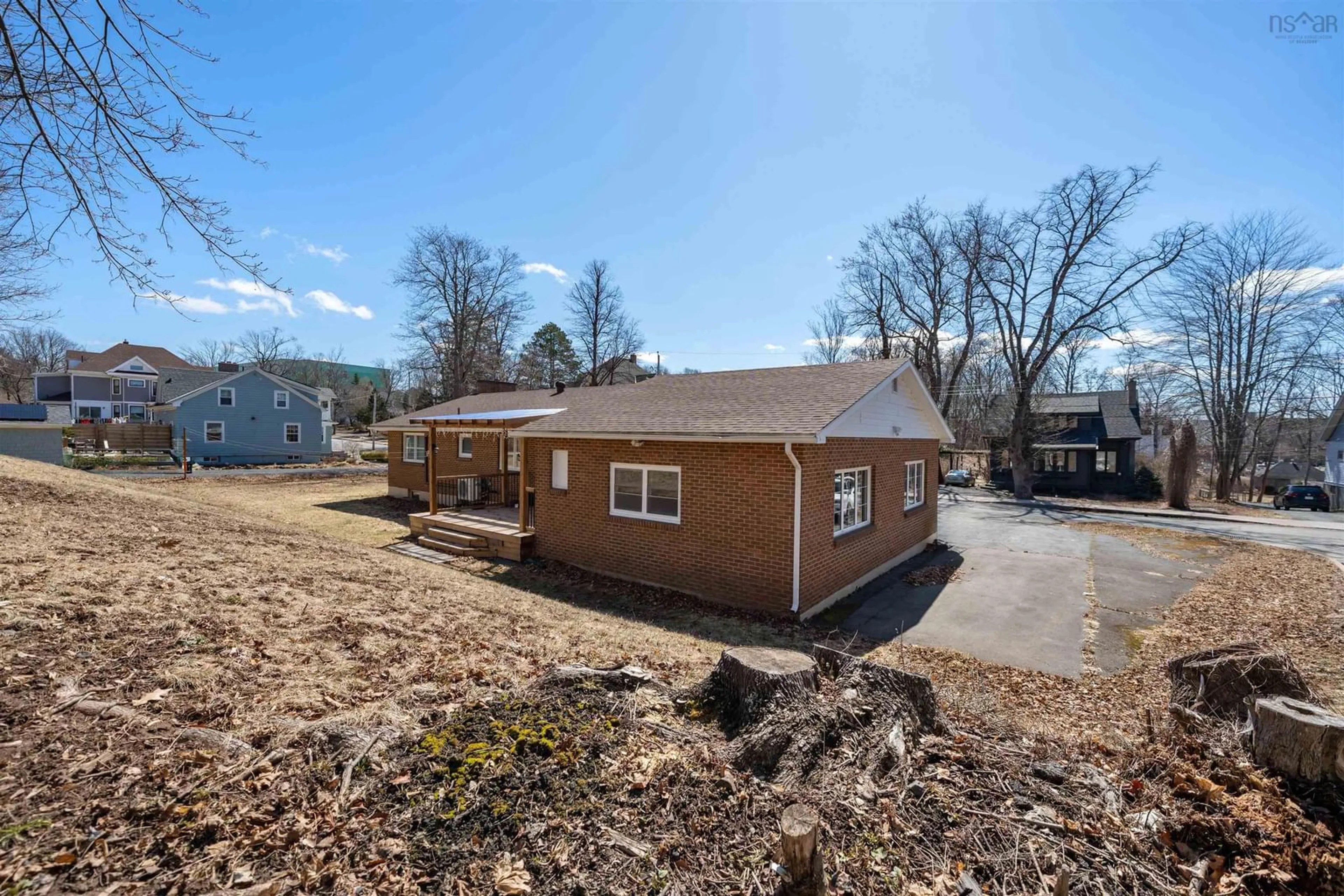 Unknown for 254 George St, New Glasgow Nova Scotia B2H 2L5