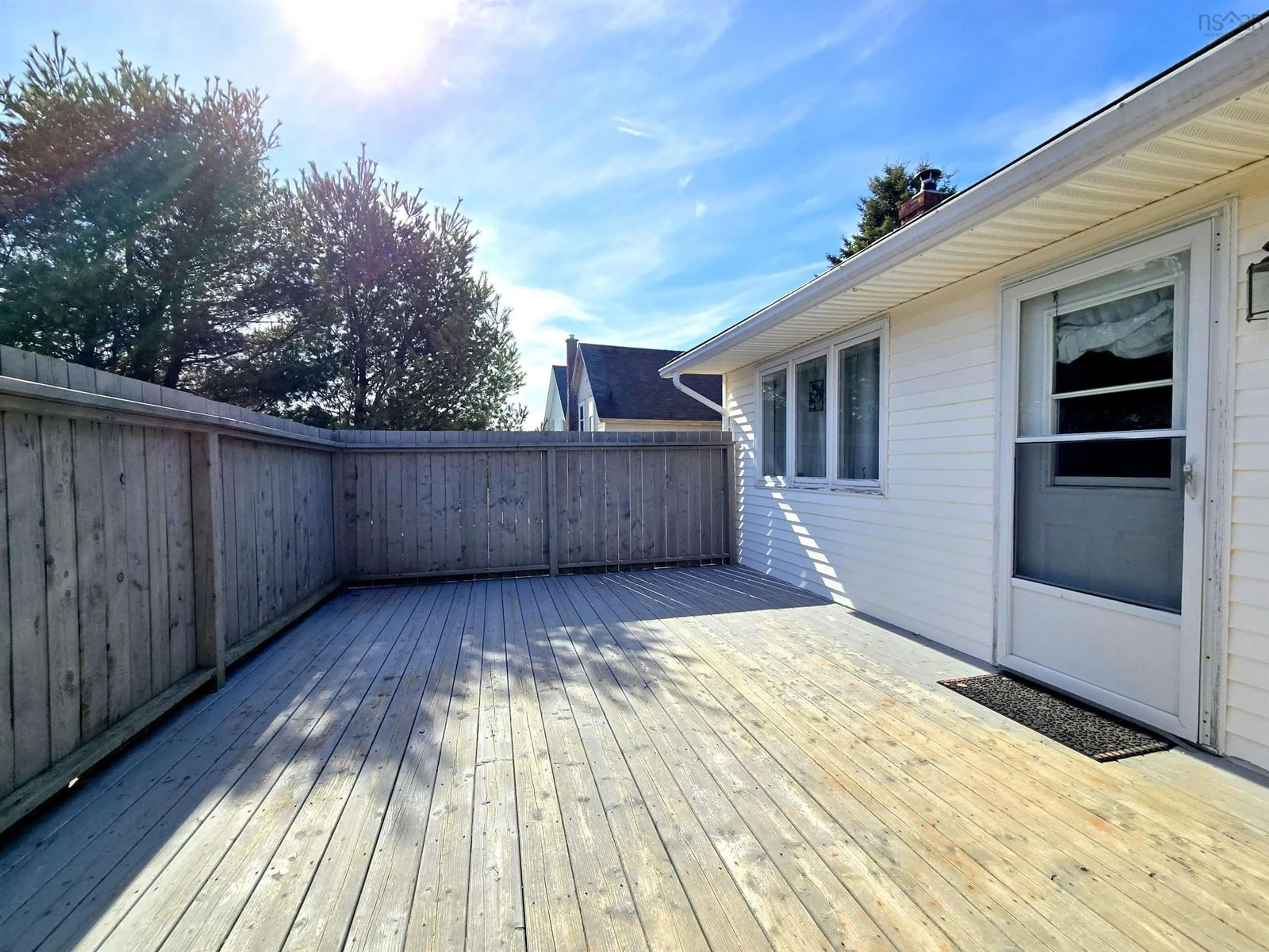 Patio, street for 9 Patterson St, Amherst Nova Scotia B4H 1G6