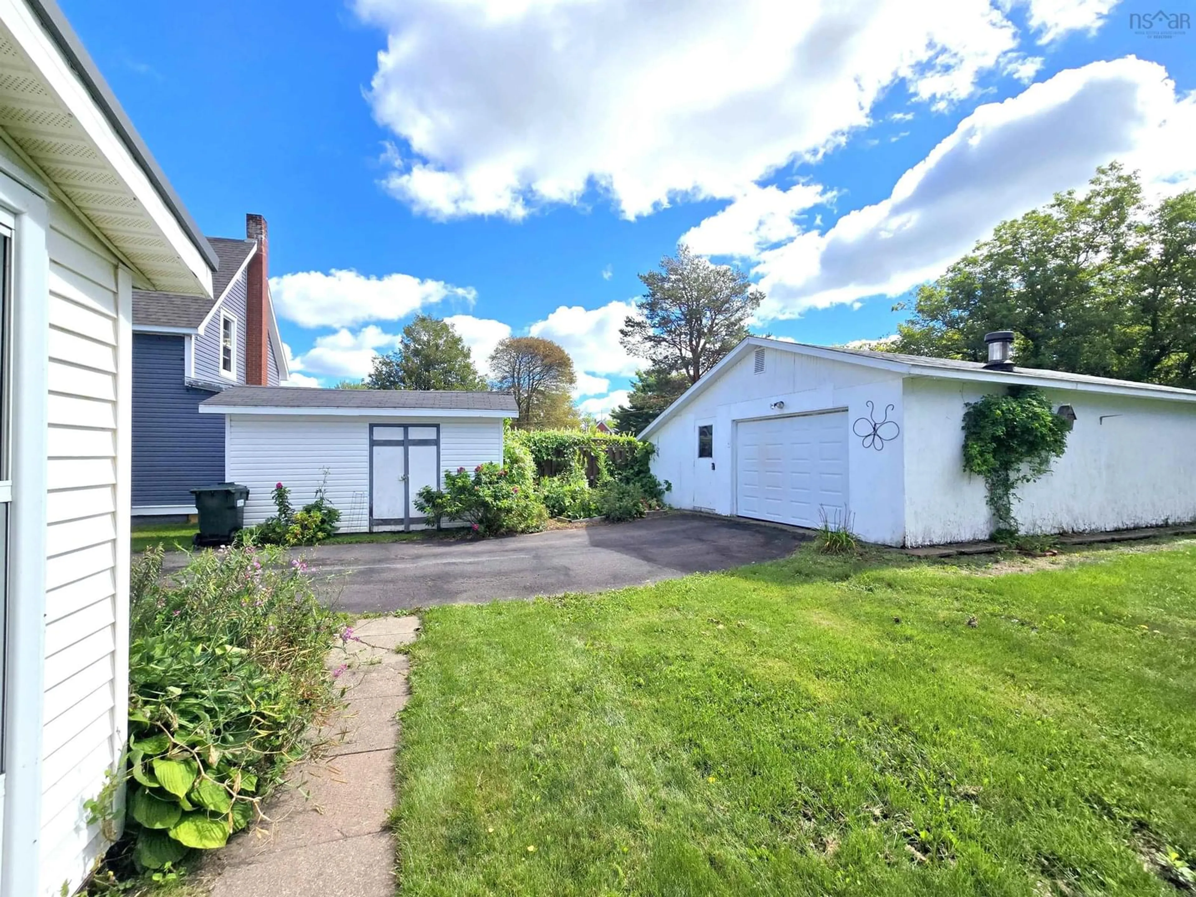 A pic from outside/outdoor area/front of a property/back of a property/a pic from drone, street for 9 Patterson St, Amherst Nova Scotia B4H 1G6