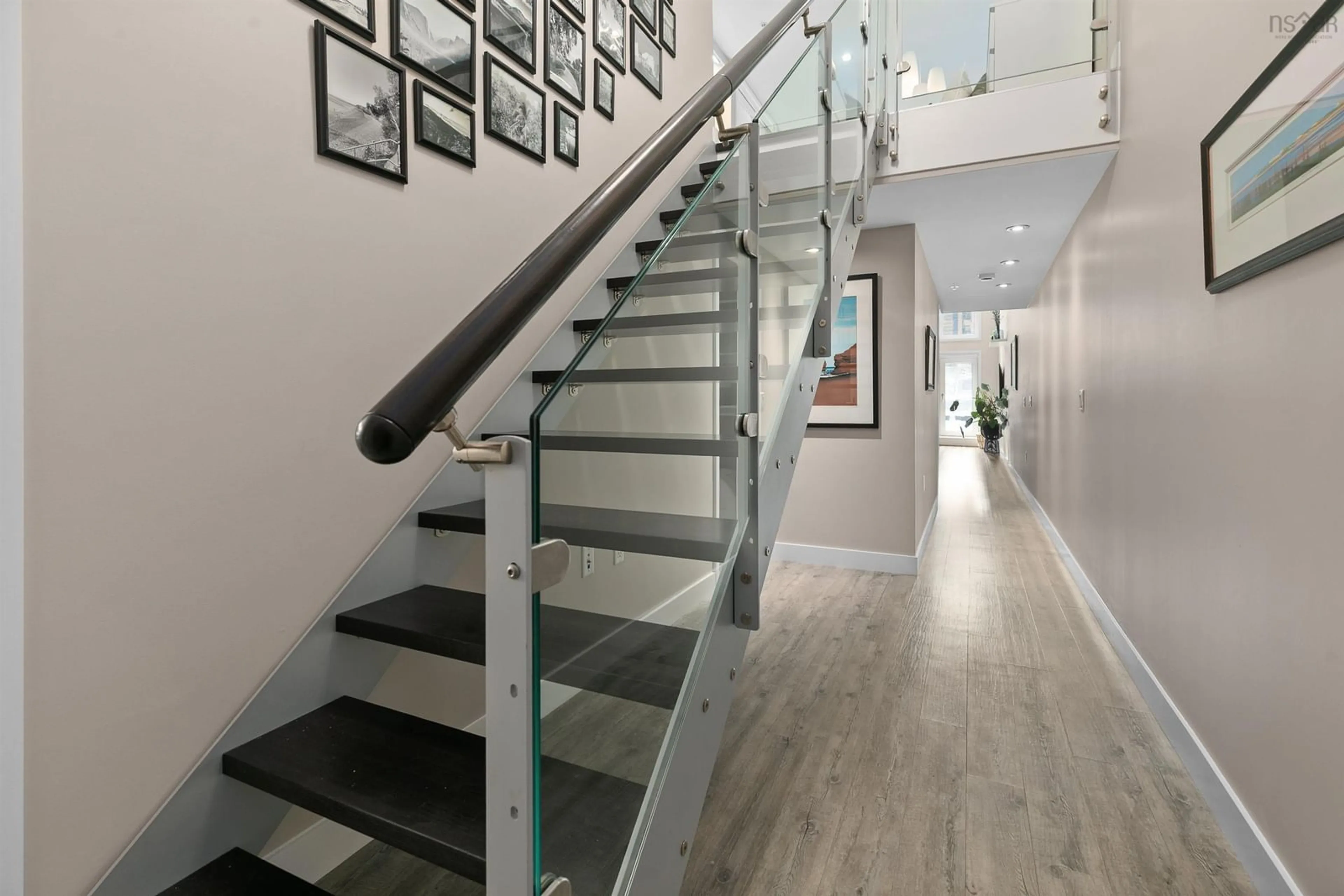 Stairs for 5662 Roberts St #118, Halifax Nova Scotia B3K 0E3