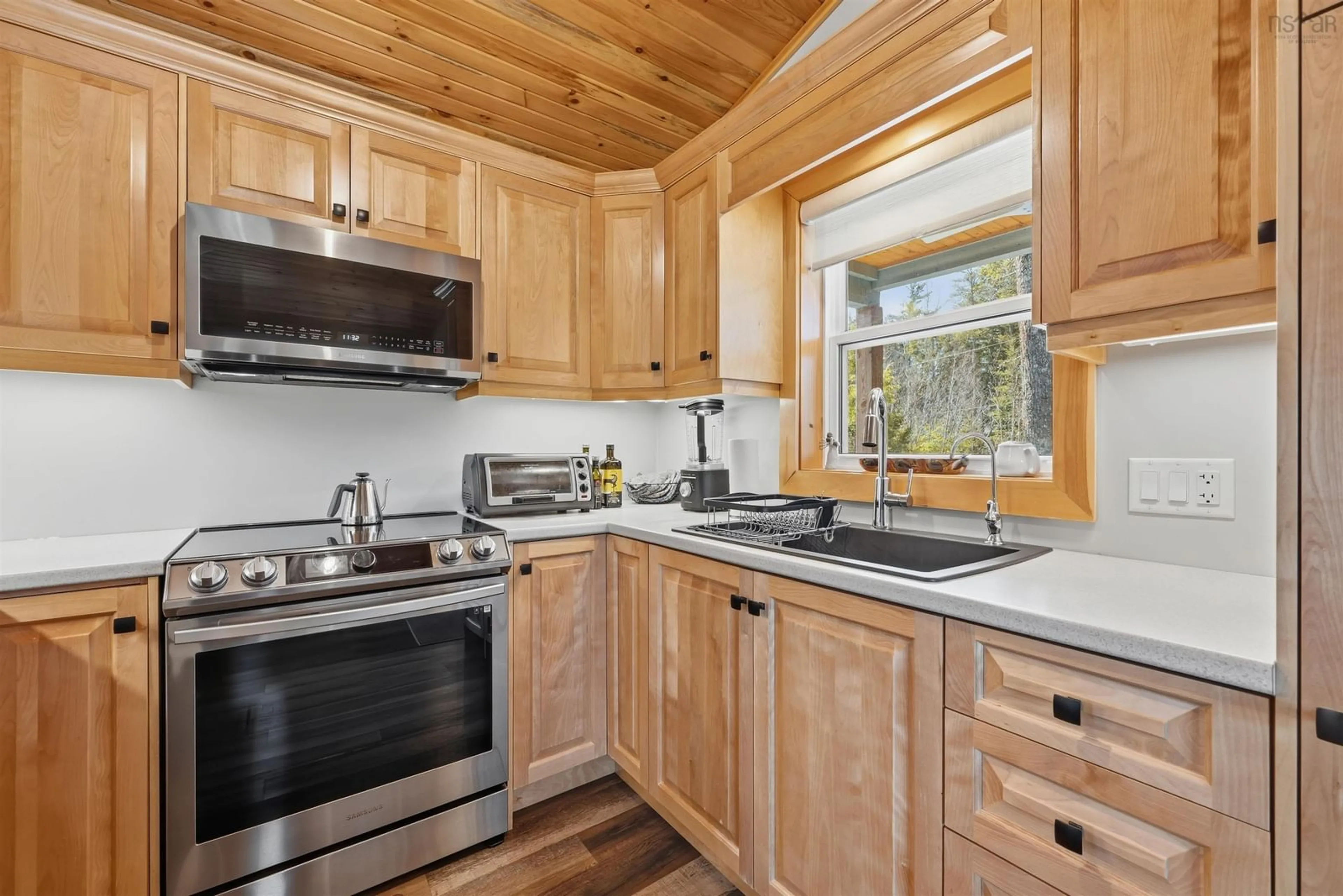 Standard kitchen, unknown for 12 Sparrow Lane #86, Vaughan Nova Scotia B0N 2T0