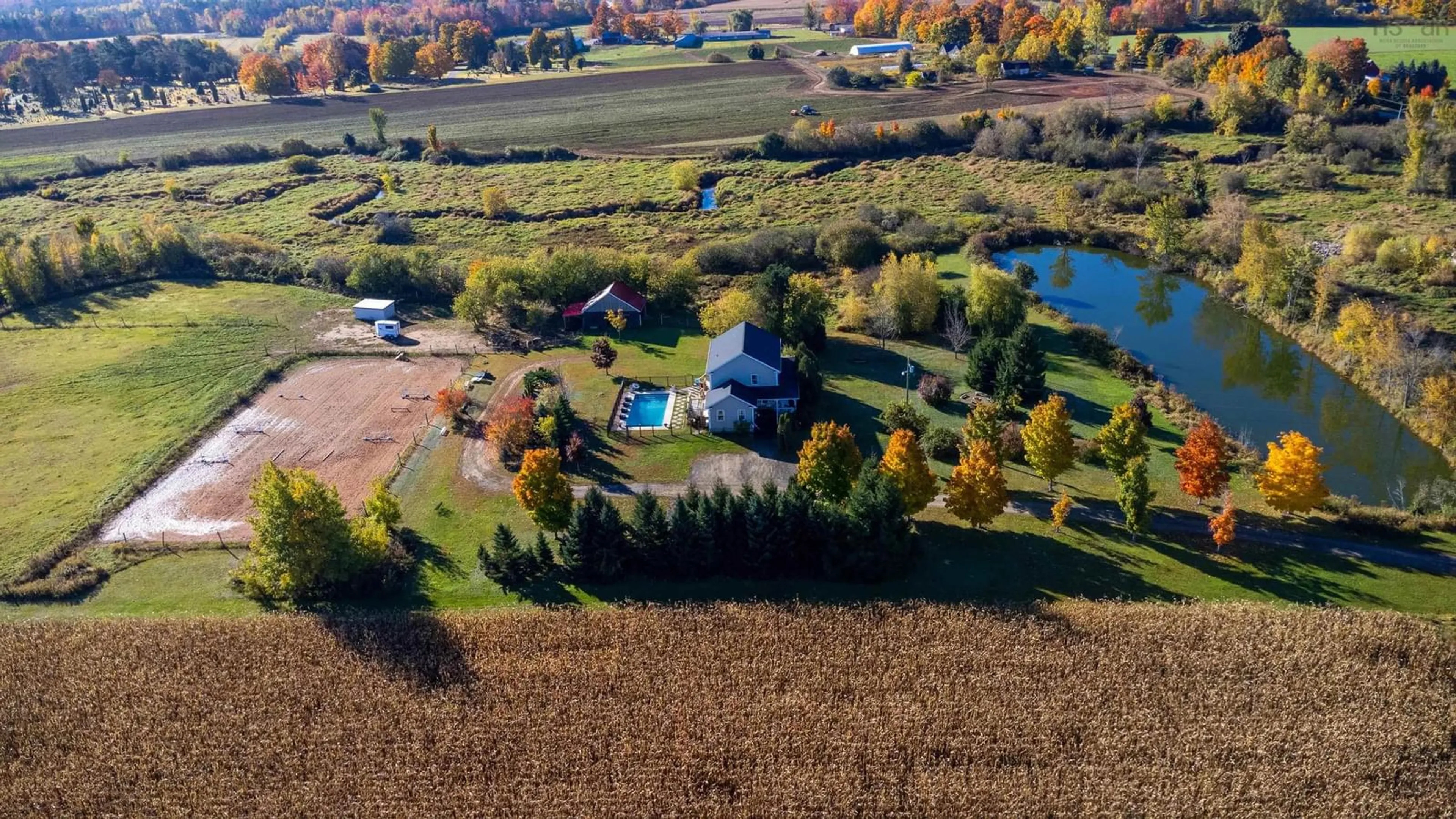 A pic from outside/outdoor area/front of a property/back of a property/a pic from drone, water/lake/river/ocean view for 120 Willow Ave, Berwick Nova Scotia B0P 1E0