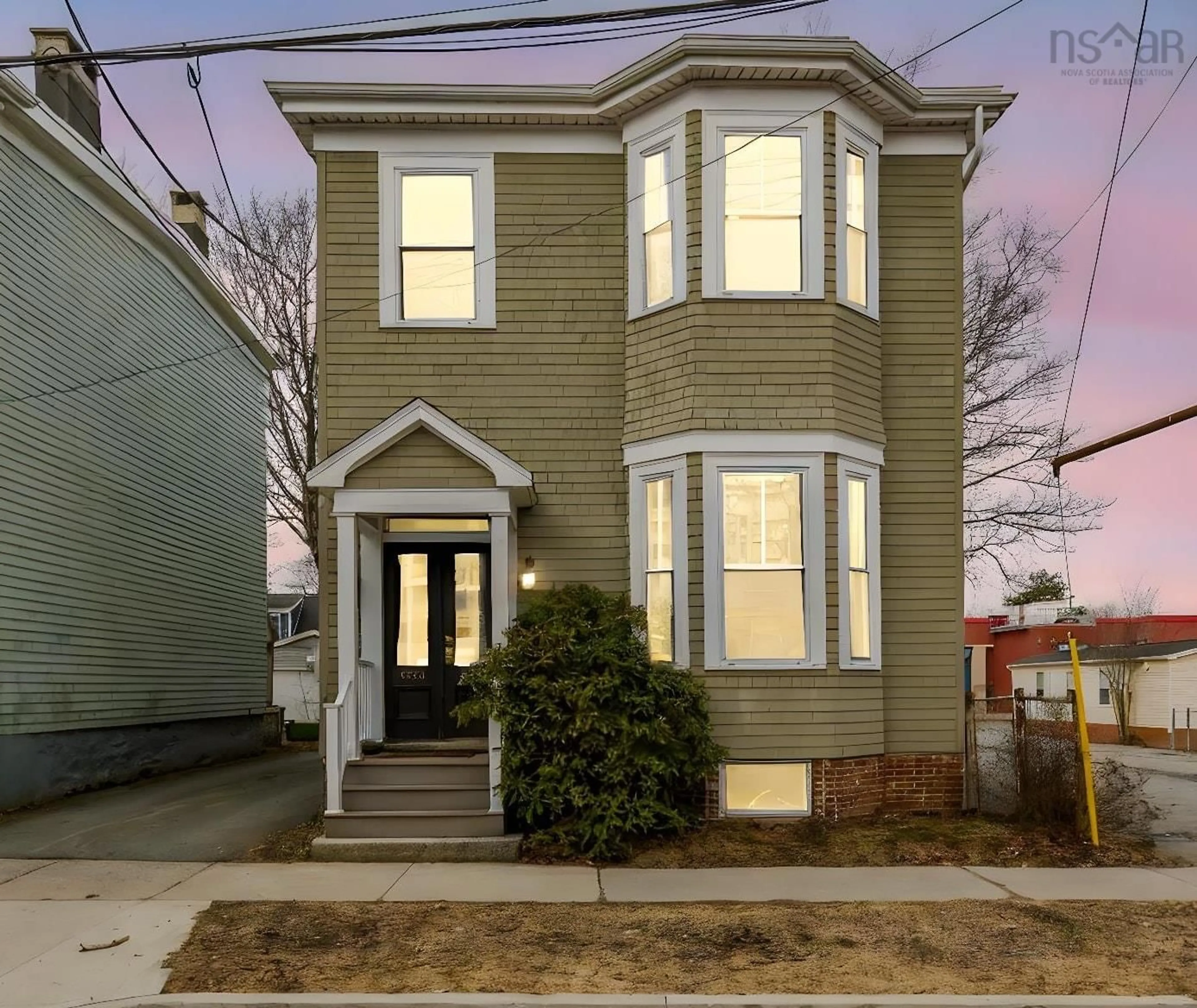 Unknown for 1538 Lemarchant St, Halifax Nova Scotia B3H 3R1