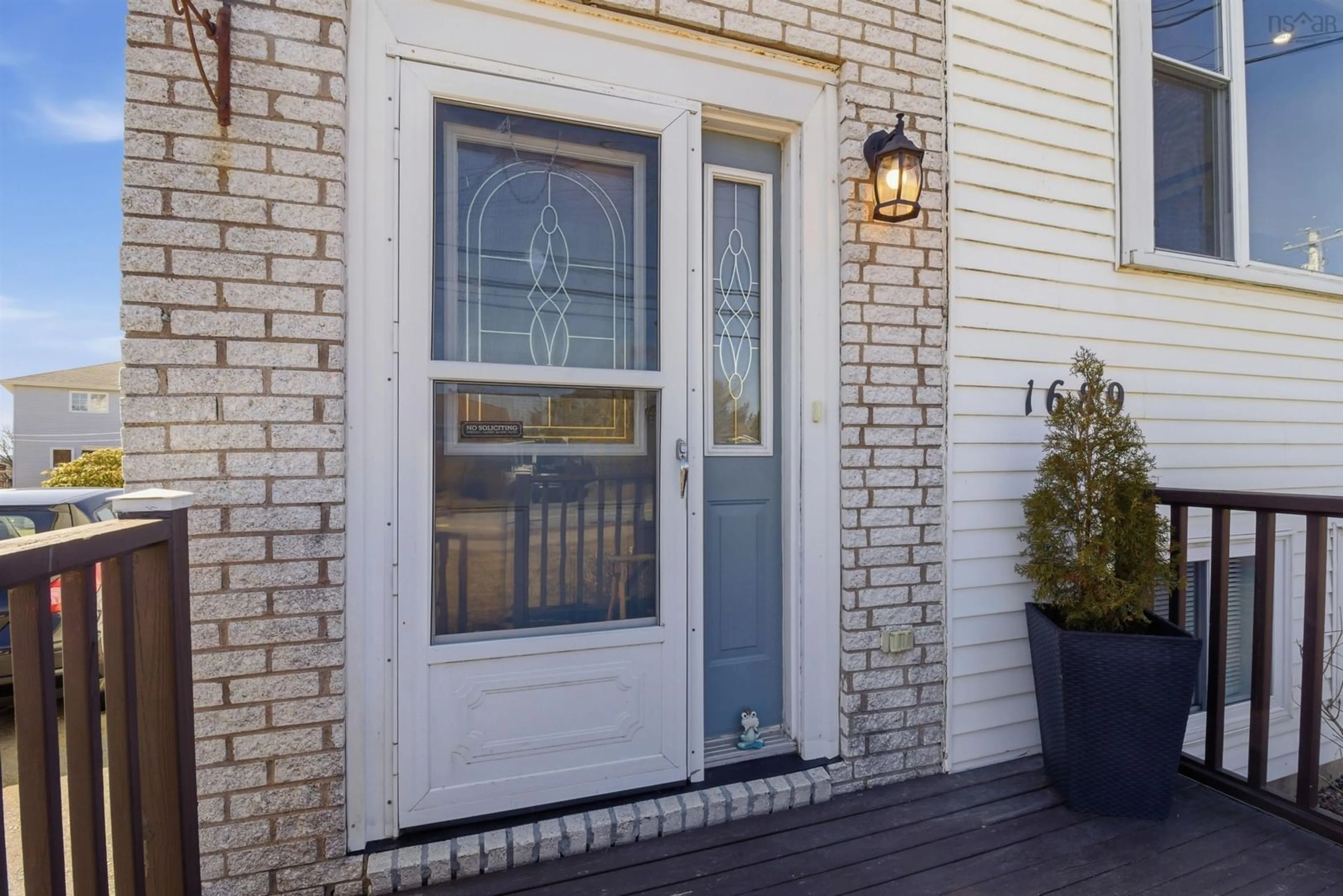 Indoor entryway for 1689 Caldwell Road, Eastern Passage Nova Scotia B3G 1E3