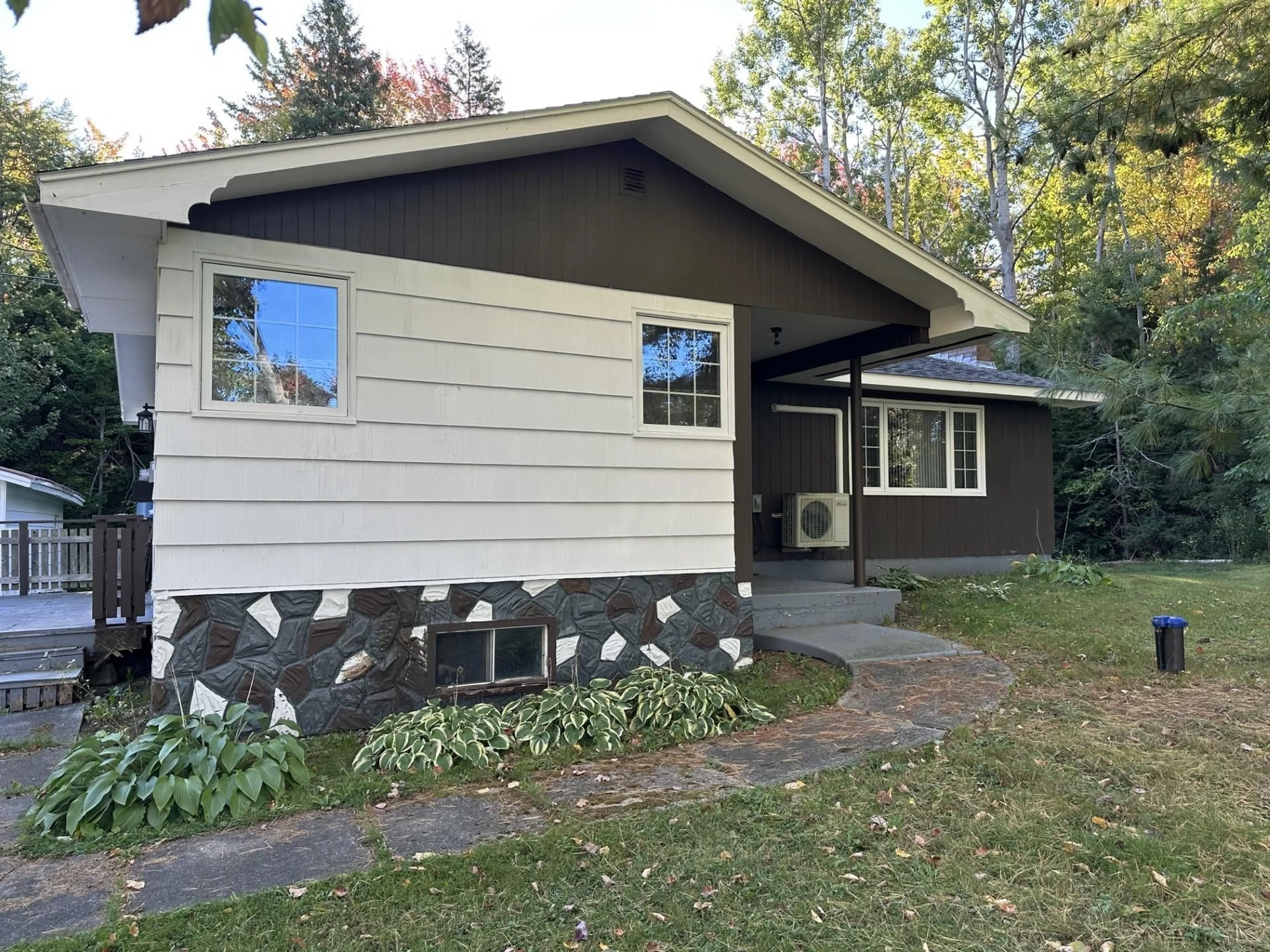 Home with vinyl exterior material, street for 4596 Little Harbour Rd, Little Harbour Nova Scotia B2H 5C4