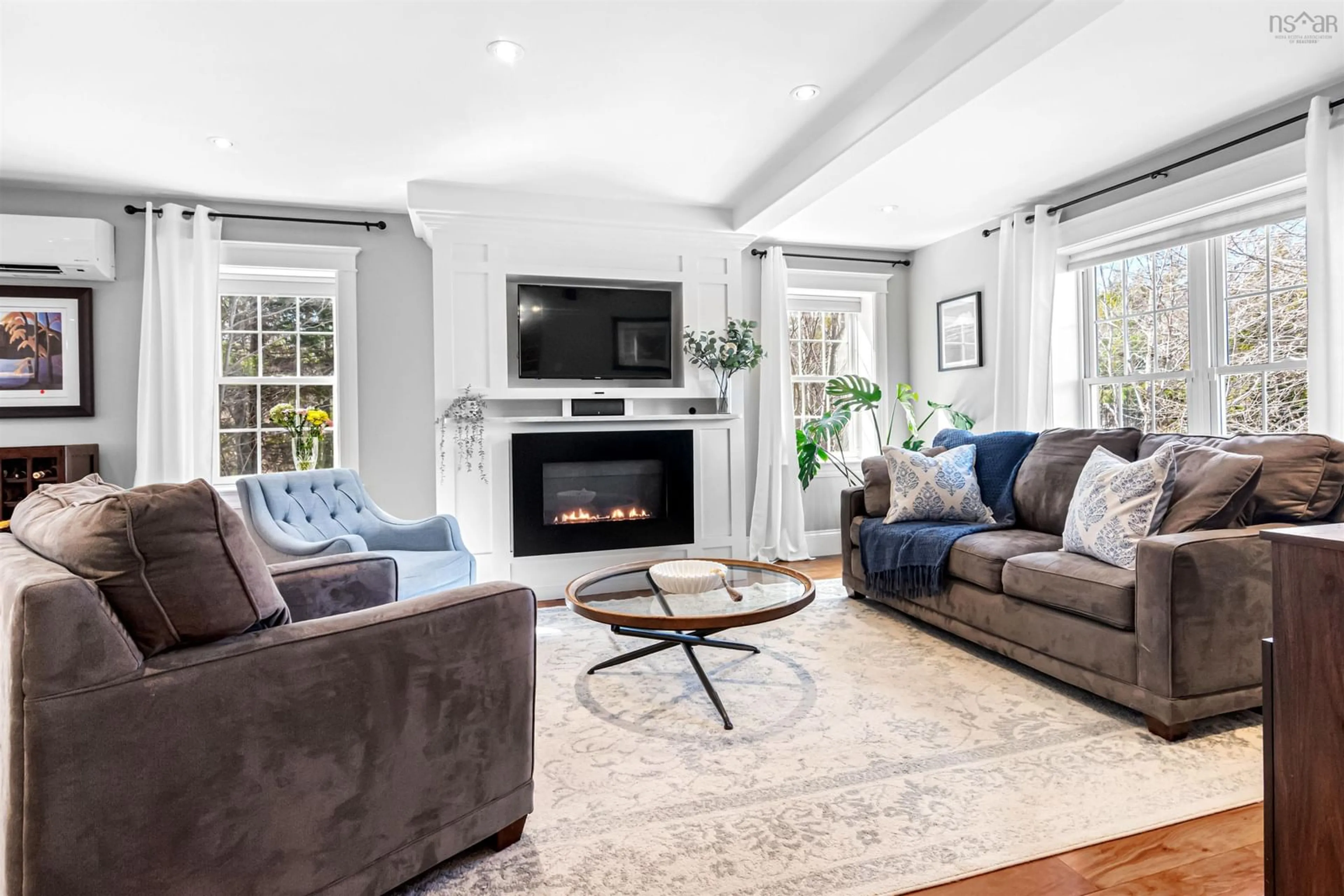 Living room with furniture, unknown for 102 Ingram Dr, Fall River Nova Scotia B2T 1A4