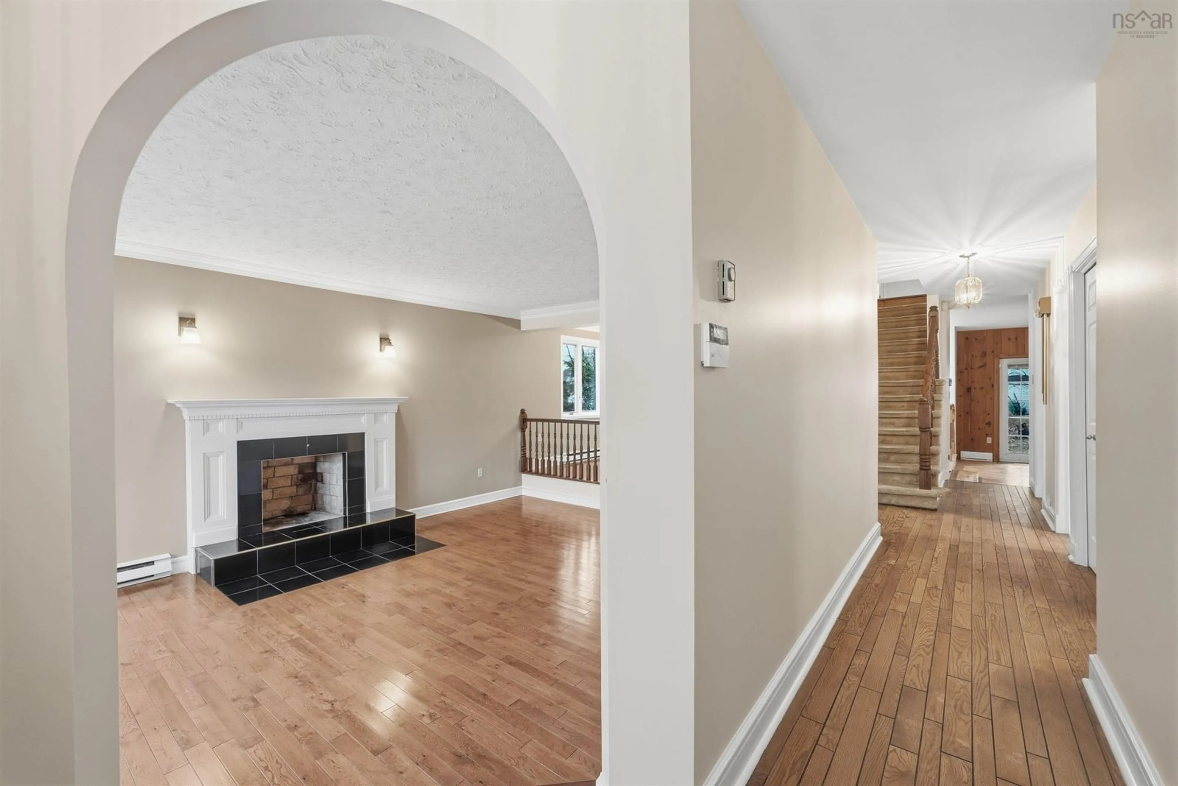 Unknown for 24 The Horseshoe, Dartmouth Nova Scotia B2Y 4E5