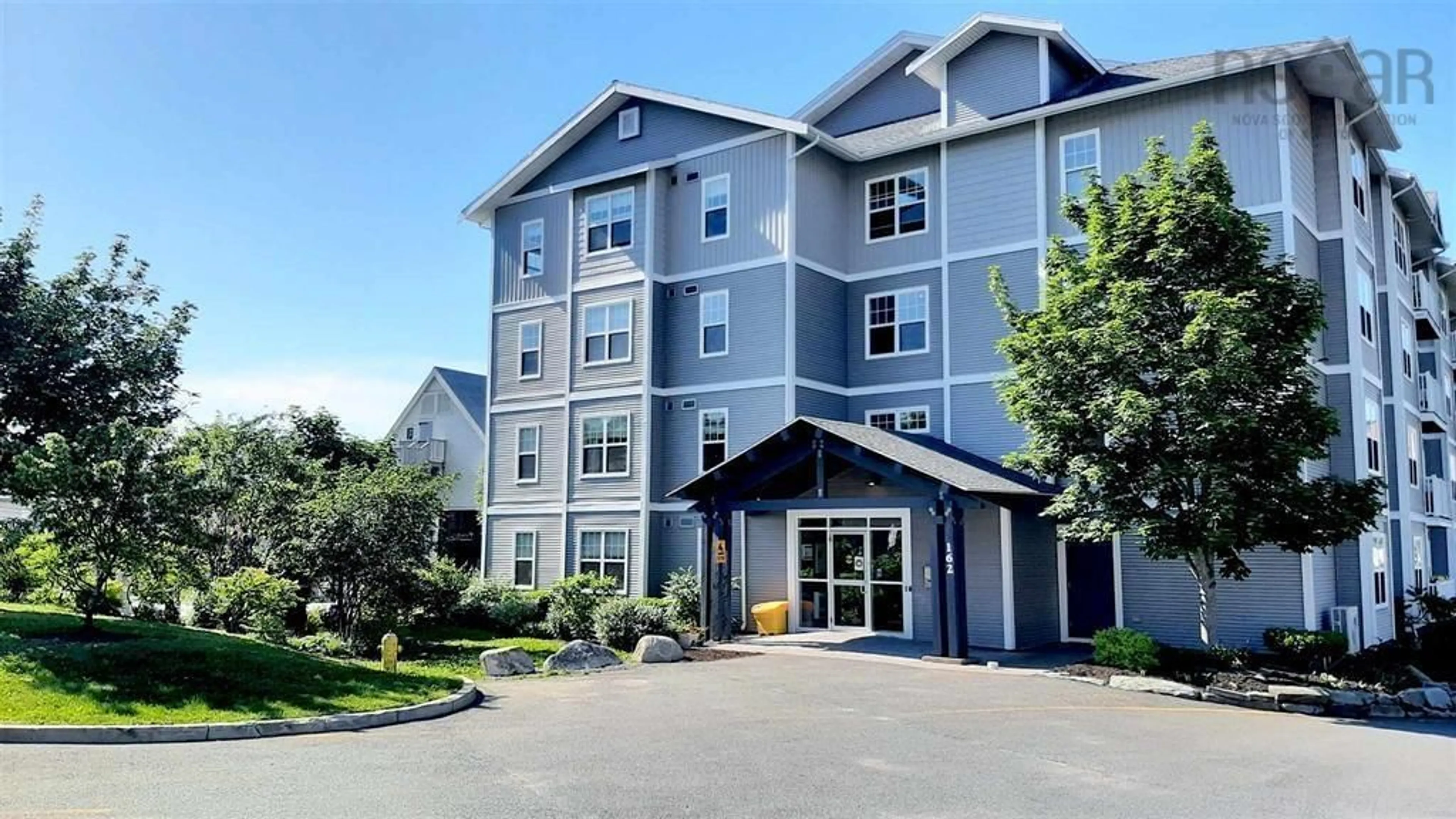 Unknown for 162 Ochterloney St #406, Dartmouth Nova Scotia B2Y 4X3