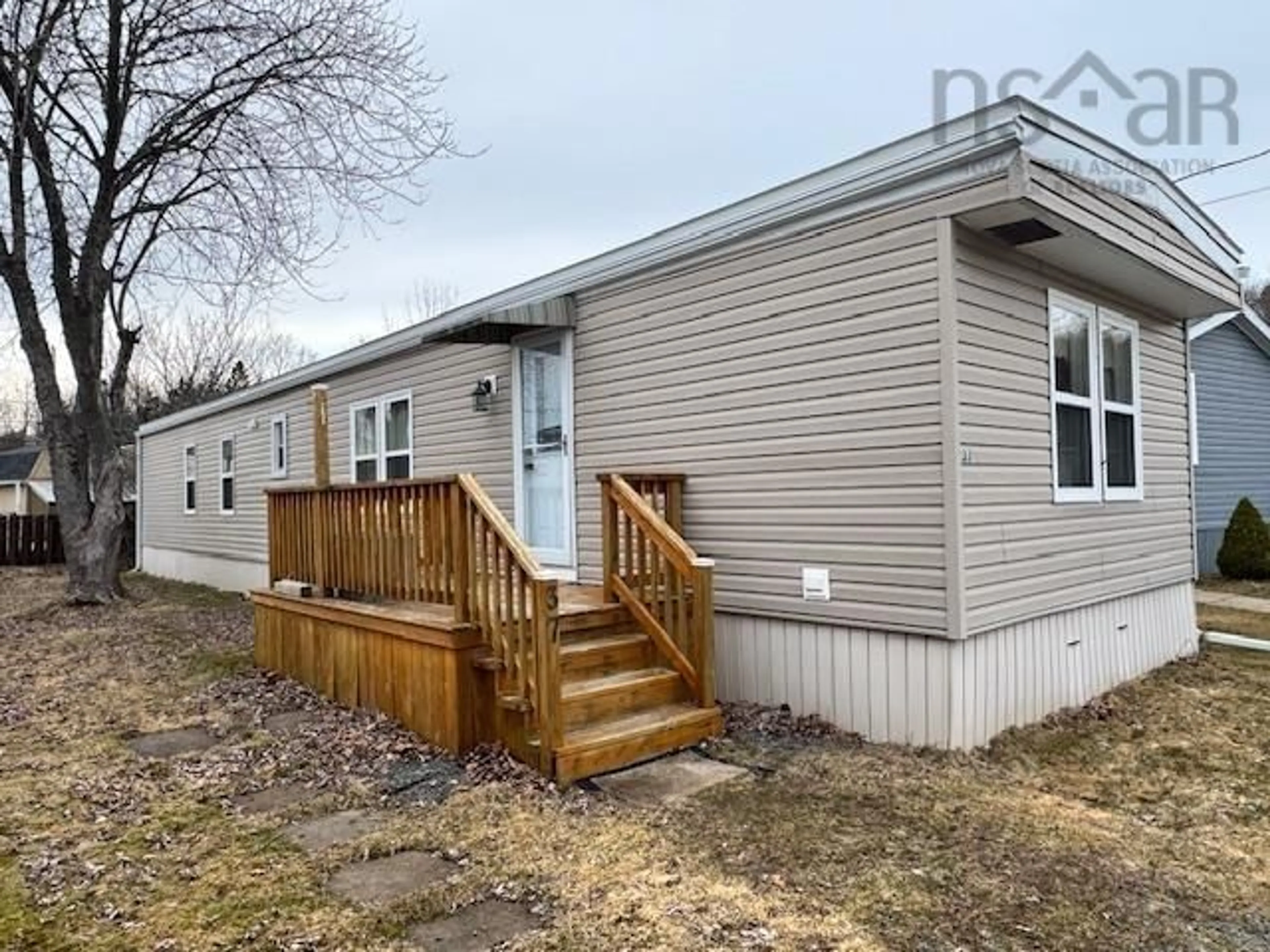 Home with vinyl exterior material, unknown for 37 Brook Cres, Middle Sackville Nova Scotia B4E 1C3