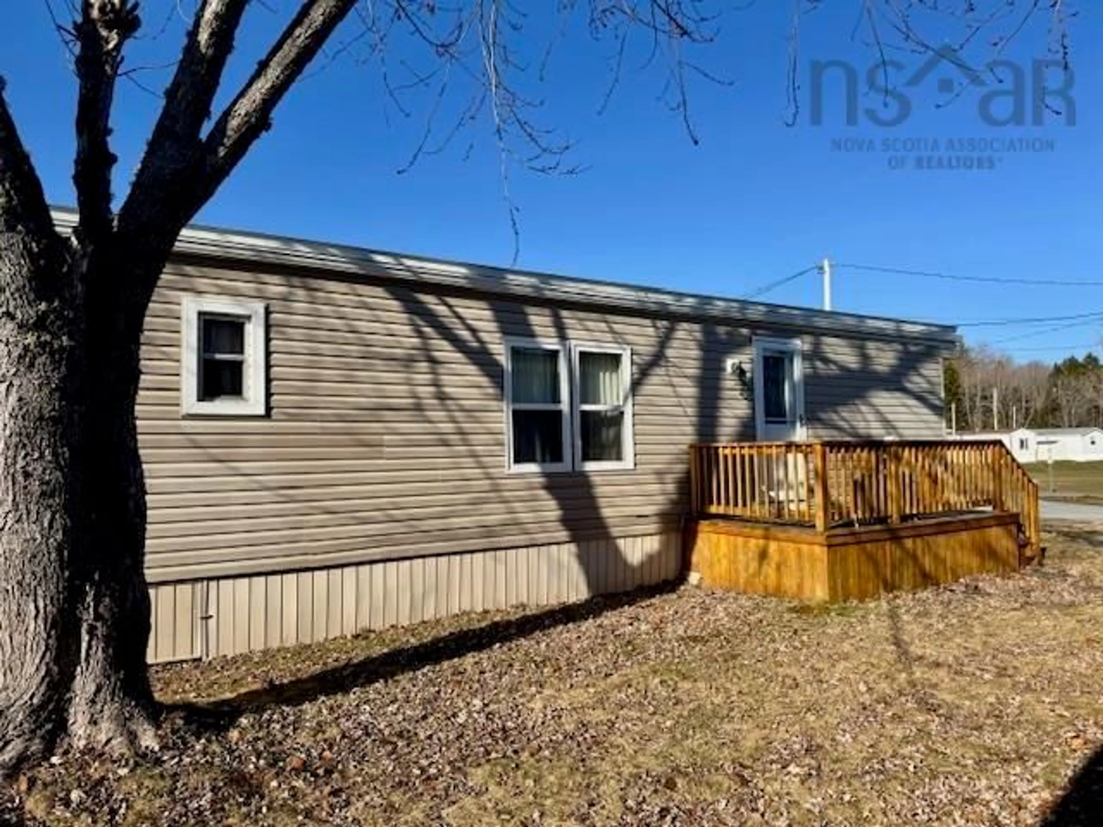 Home with vinyl exterior material, unknown for 37 Brook Cres, Middle Sackville Nova Scotia B4E 1C3
