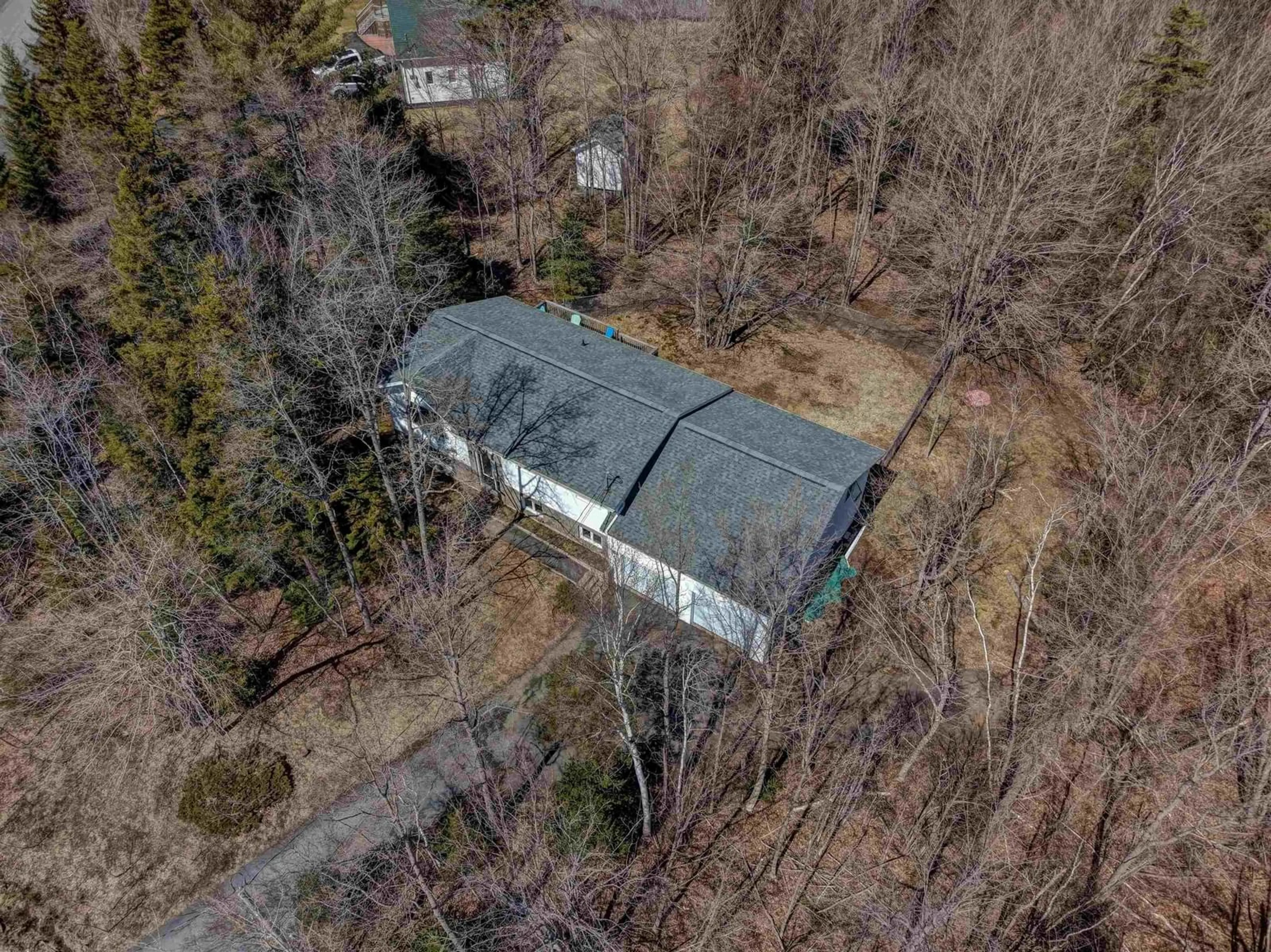 A pic from outside/outdoor area/front of a property/back of a property/a pic from drone, unknown for 100 Tamarack Dr, Fall River Nova Scotia B2T 1E8