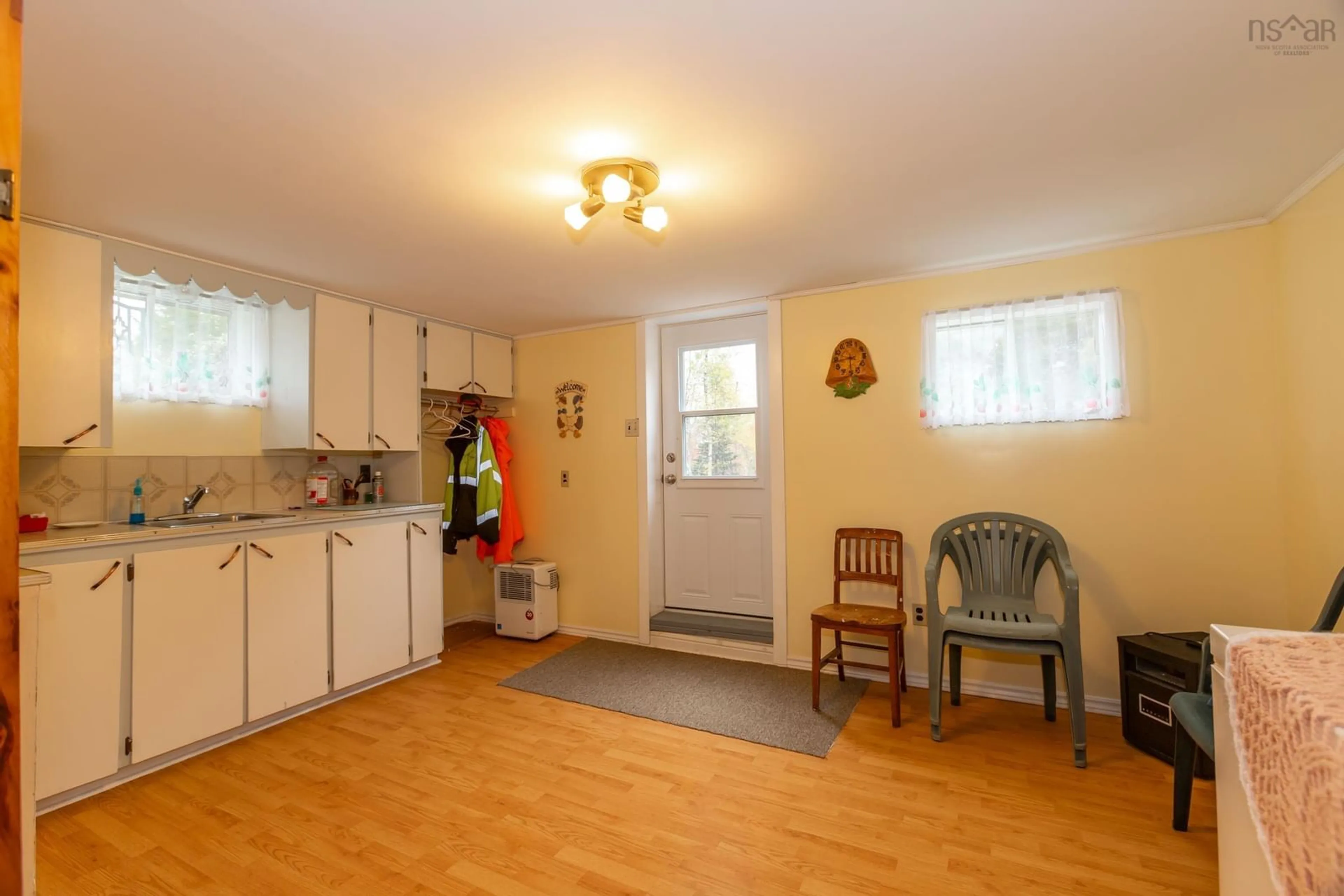 Standard kitchen, unknown for 144 Fraser Road, Granville Centre Nova Scotia B0S 1A0