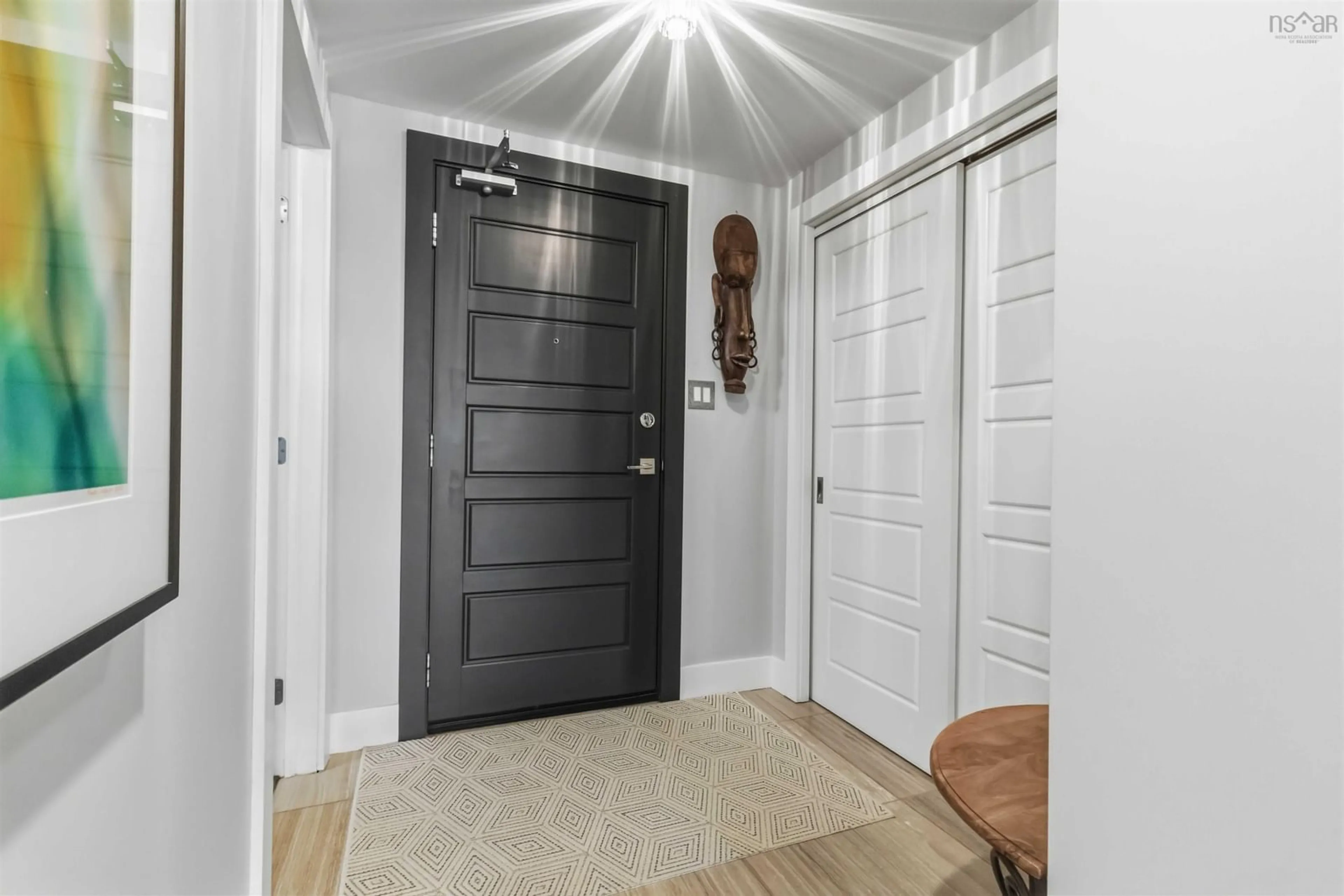 Indoor entryway for 31 Kings Wharf Pl #904, Dartmouth Nova Scotia B2Y 0C1