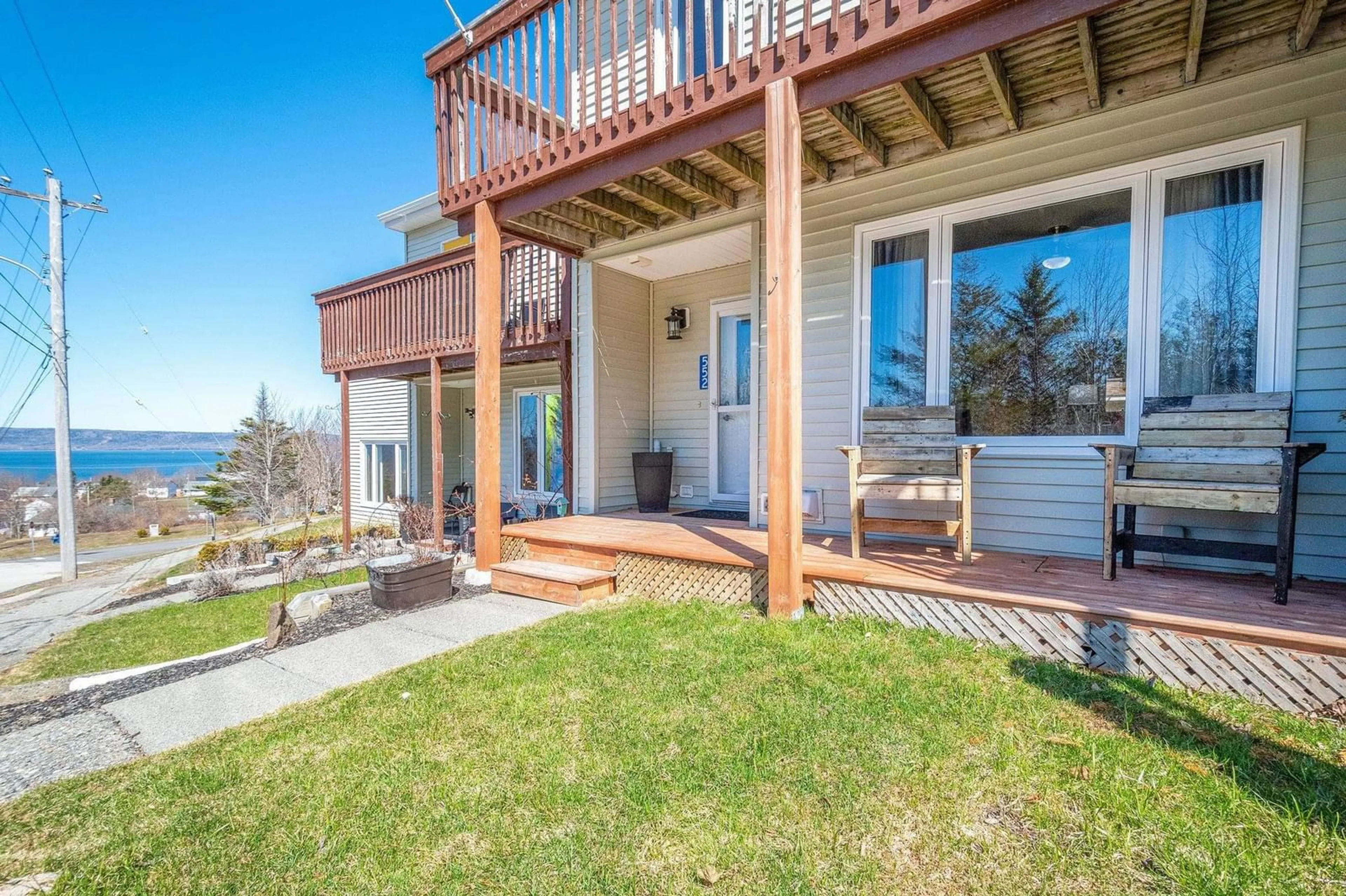 Patio, unknown for 552 South Broadway Ave, Cornwallis Park Nova Scotia B0S 1H0