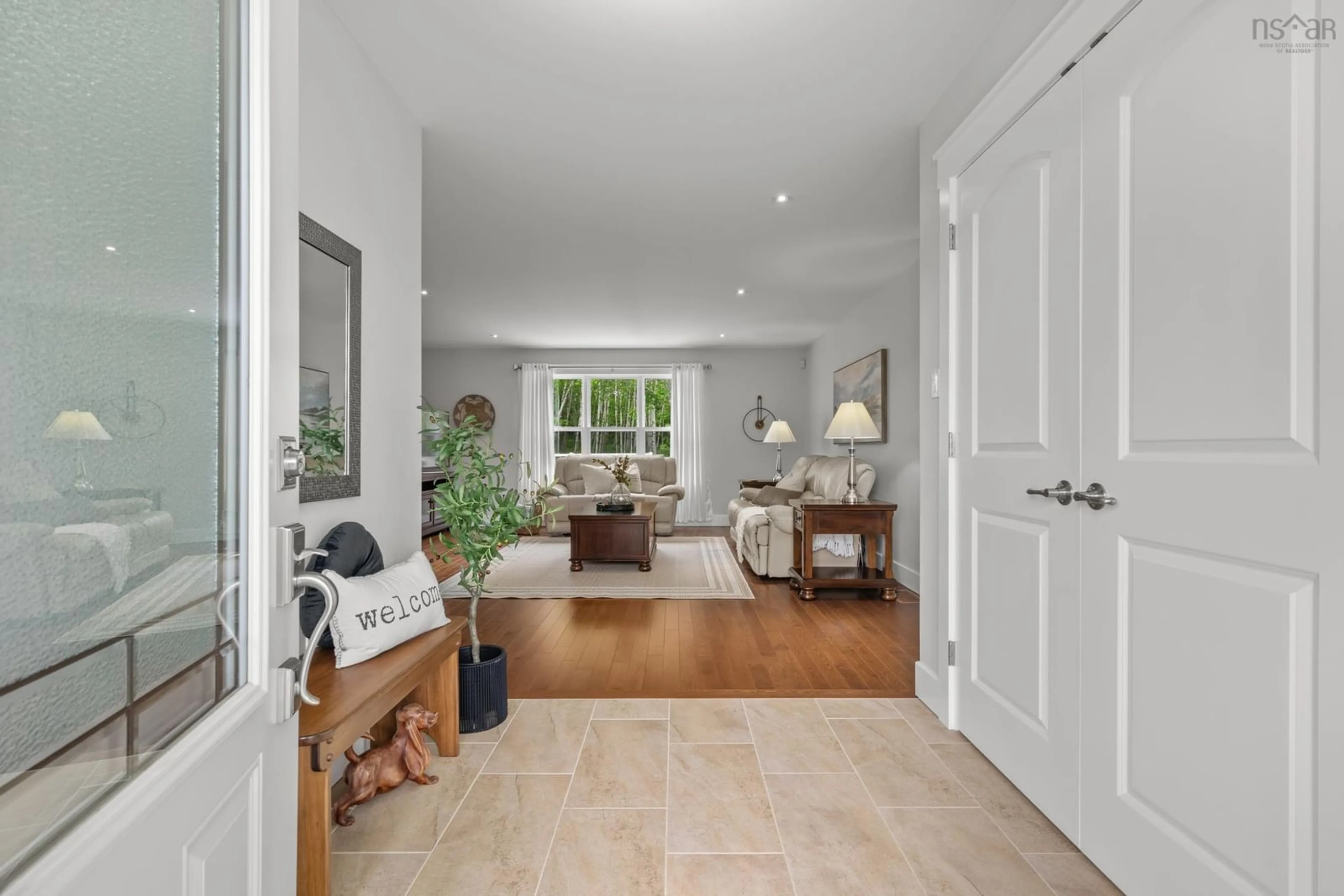 Indoor entryway for 1229 Westwood Blvd, Upper Tantallon Nova Scotia B3Z 0M2