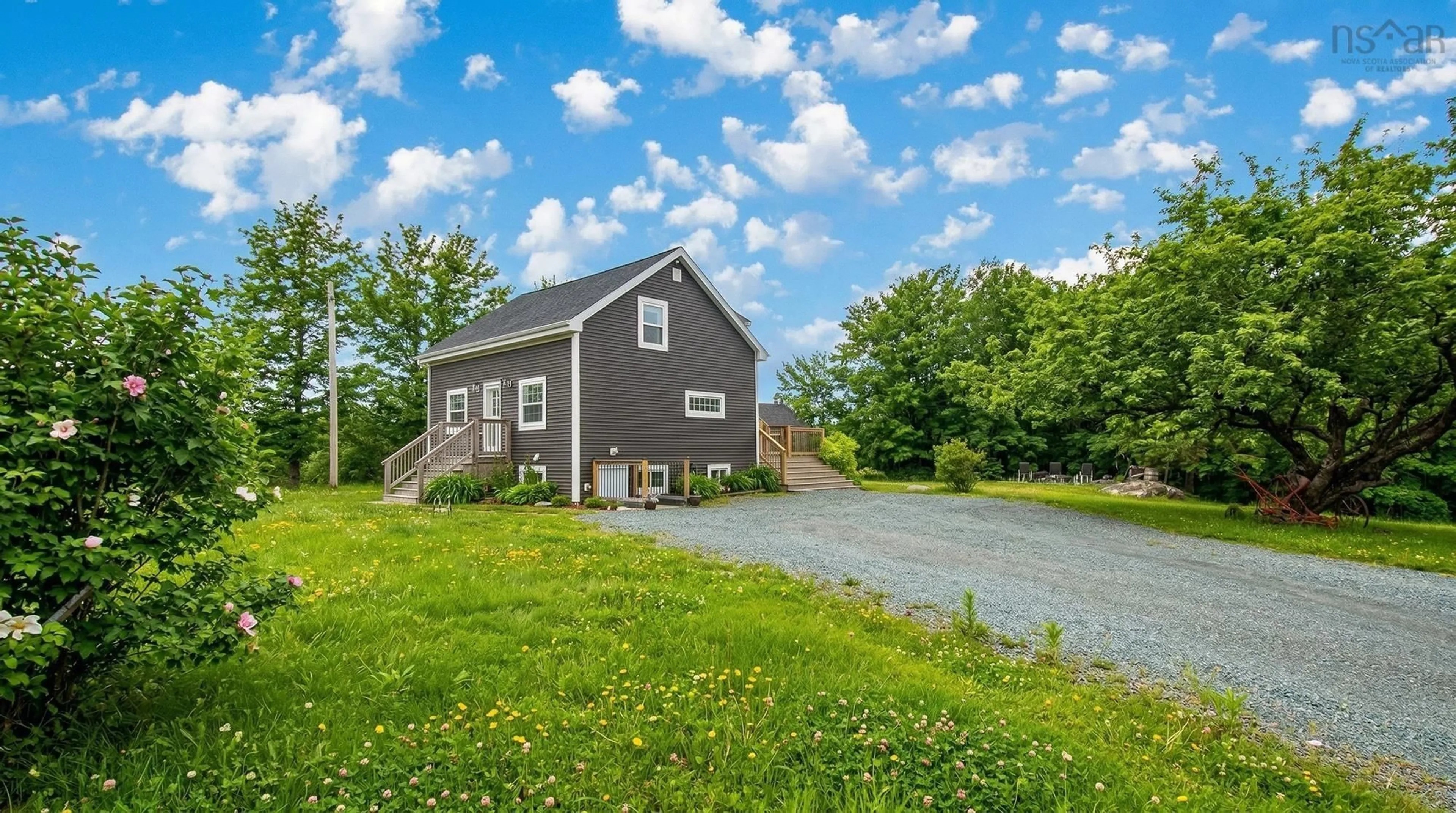 Shed for 764 Cobequid Rd, Lower Sackville Nova Scotia B4C 4A2