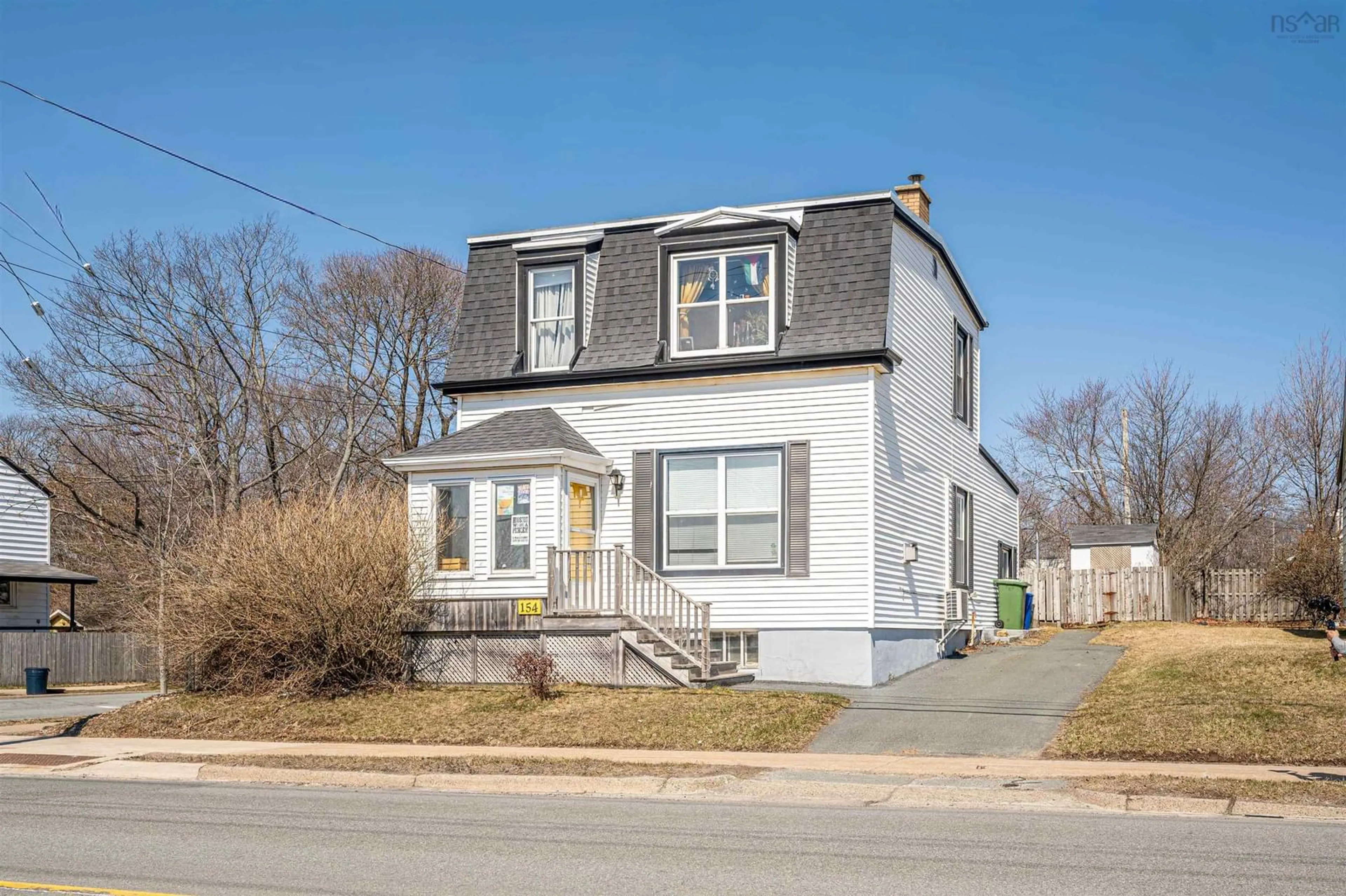 Home with brick exterior material, street for 154 Victoria Rd, Dartmouth Nova Scotia B3V 2V8