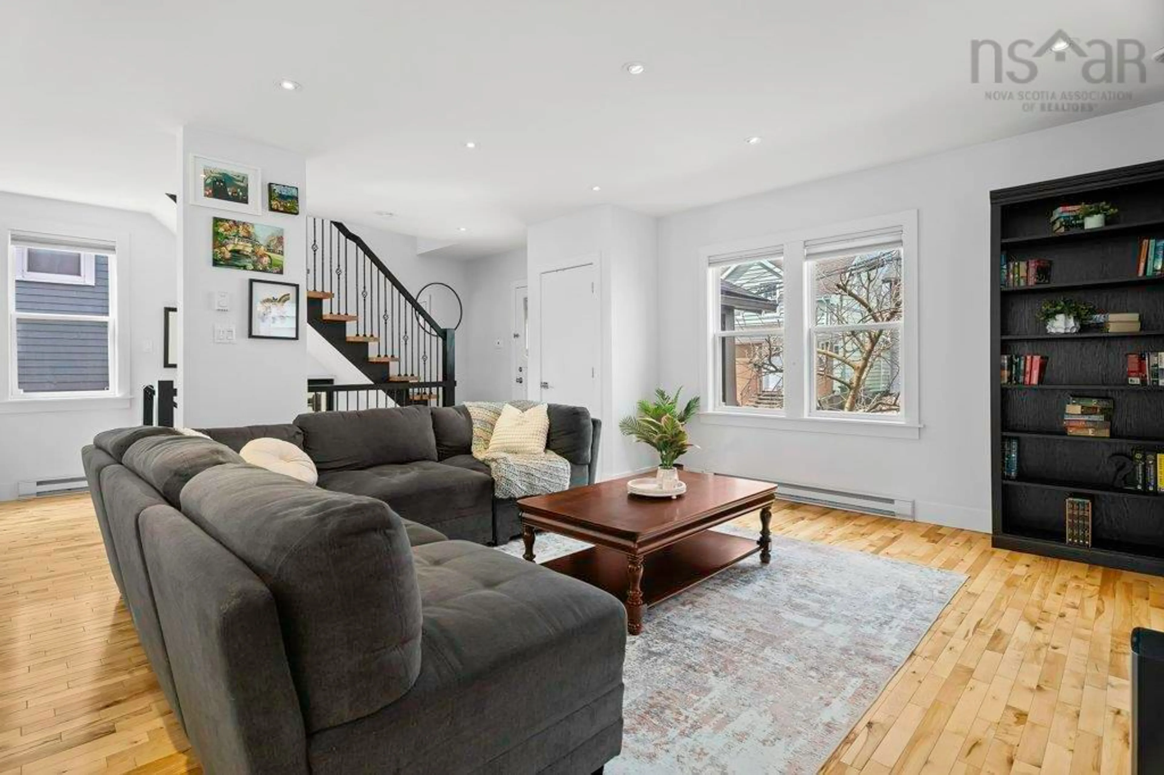 Living room with furniture, unknown for 6262 Windcrest Terr, Halifax Nova Scotia B3L 1T2