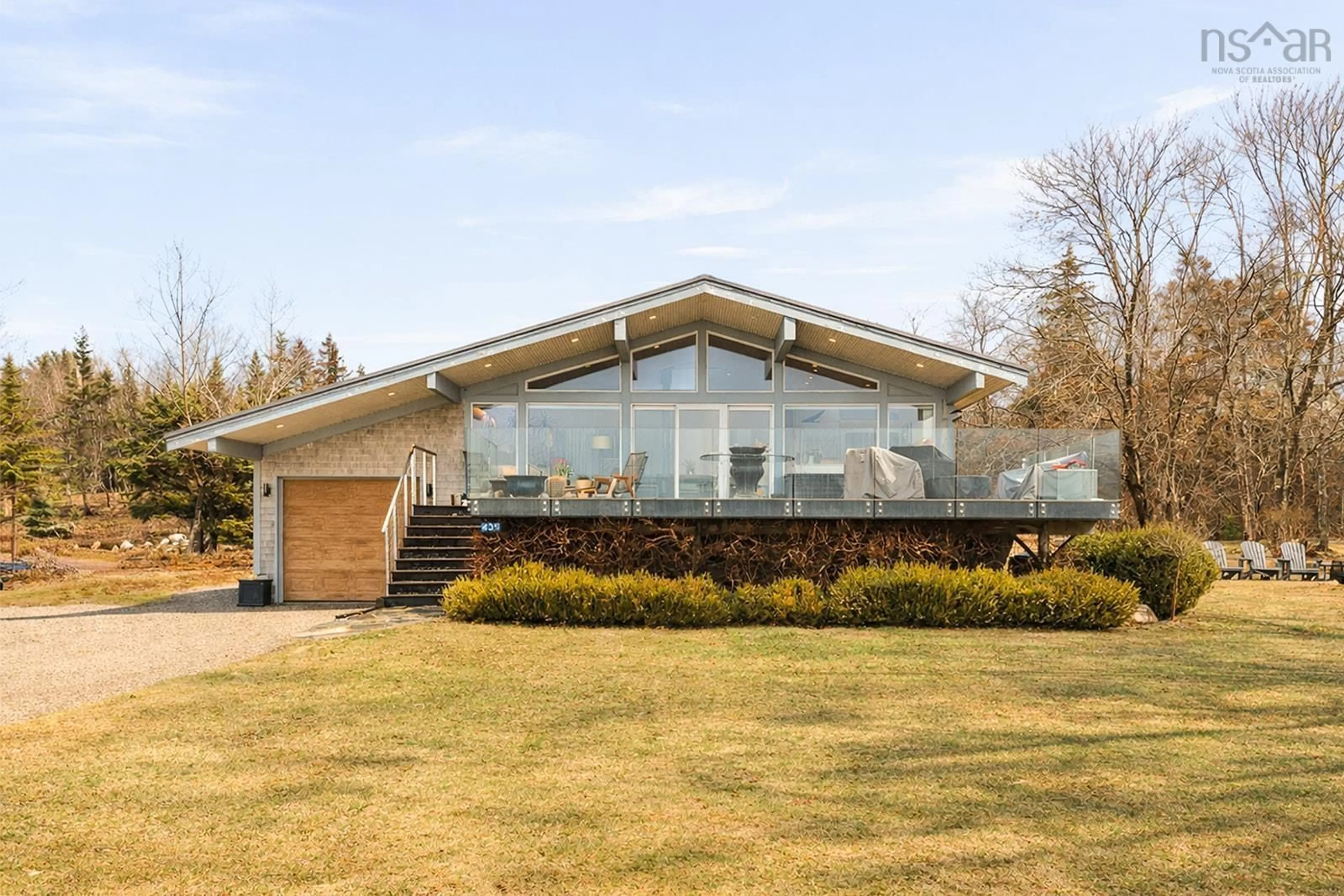 Home with vinyl exterior material, unknown for 435 Martins Point Rd, Martins Point Nova Scotia B0J 2E0