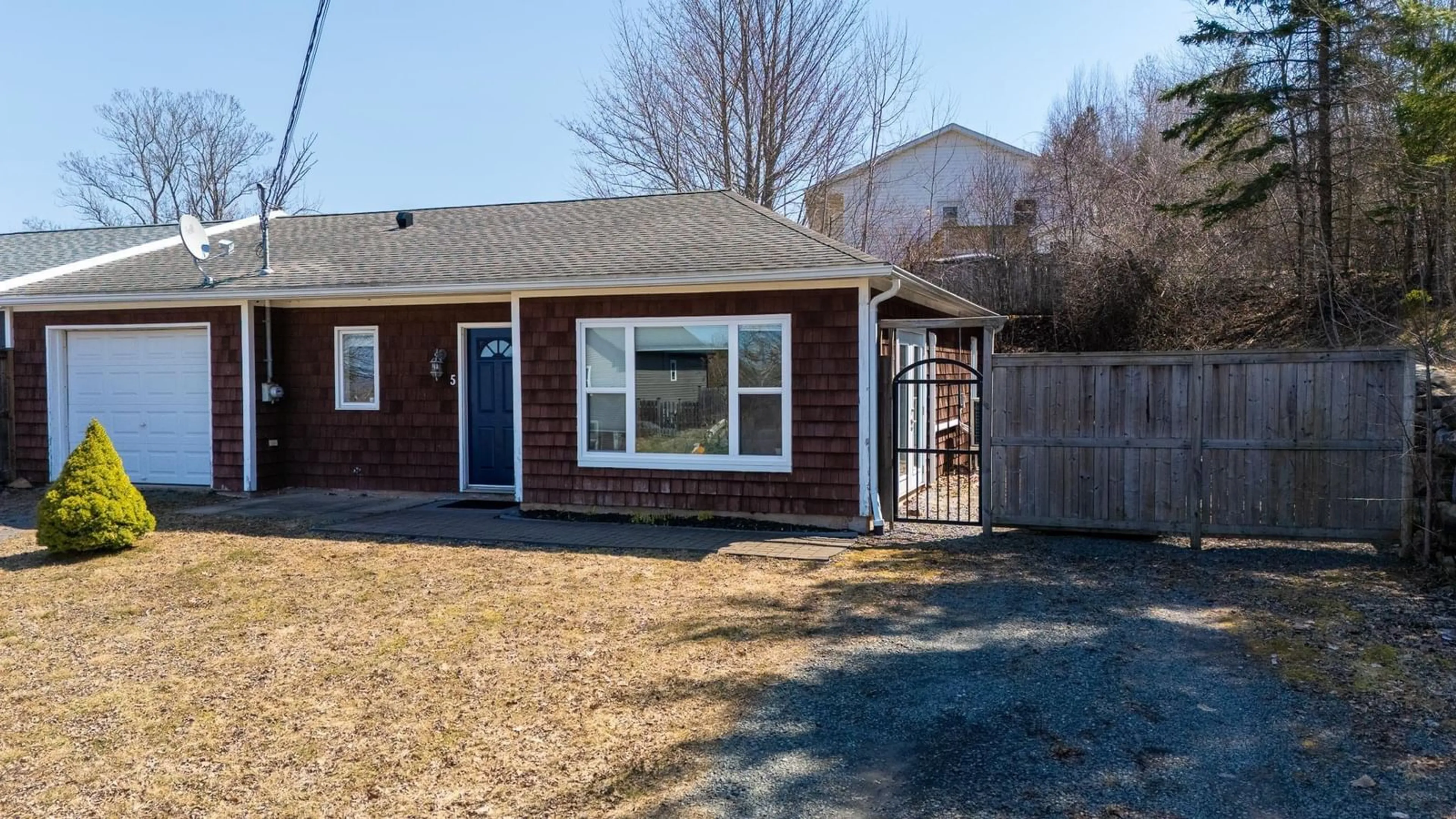 Unknown for 5 Fowler St, Wolfville Nova Scotia B4P 1M5