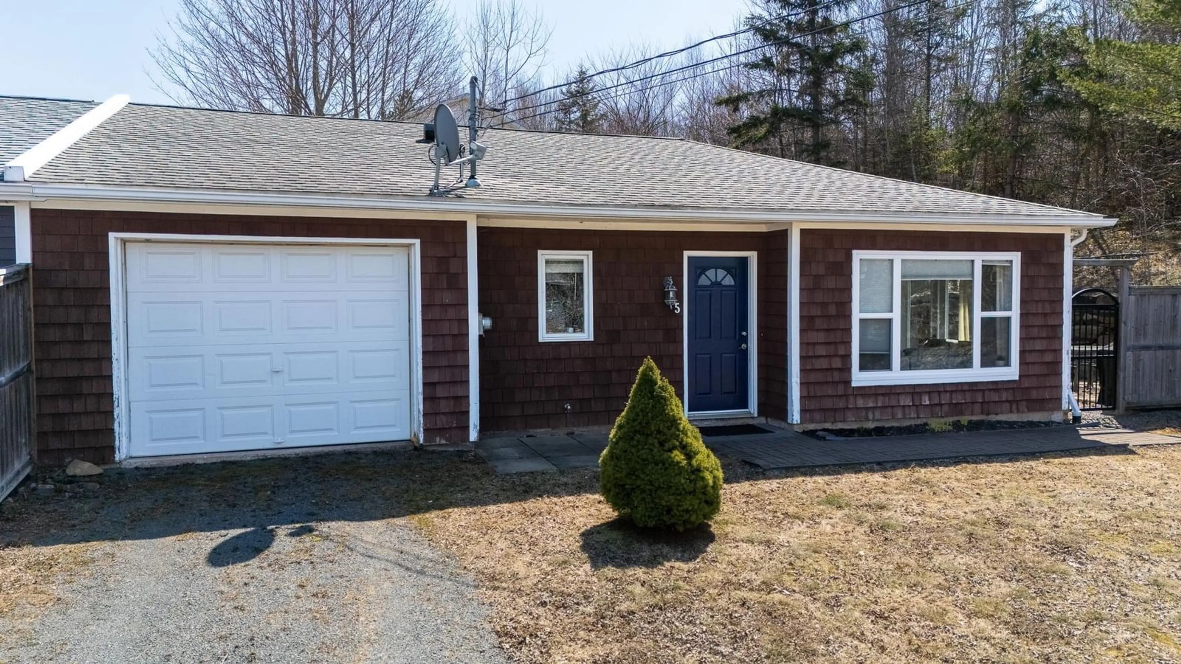 Unknown for 5 Fowler St, Wolfville Nova Scotia B4P 1M5