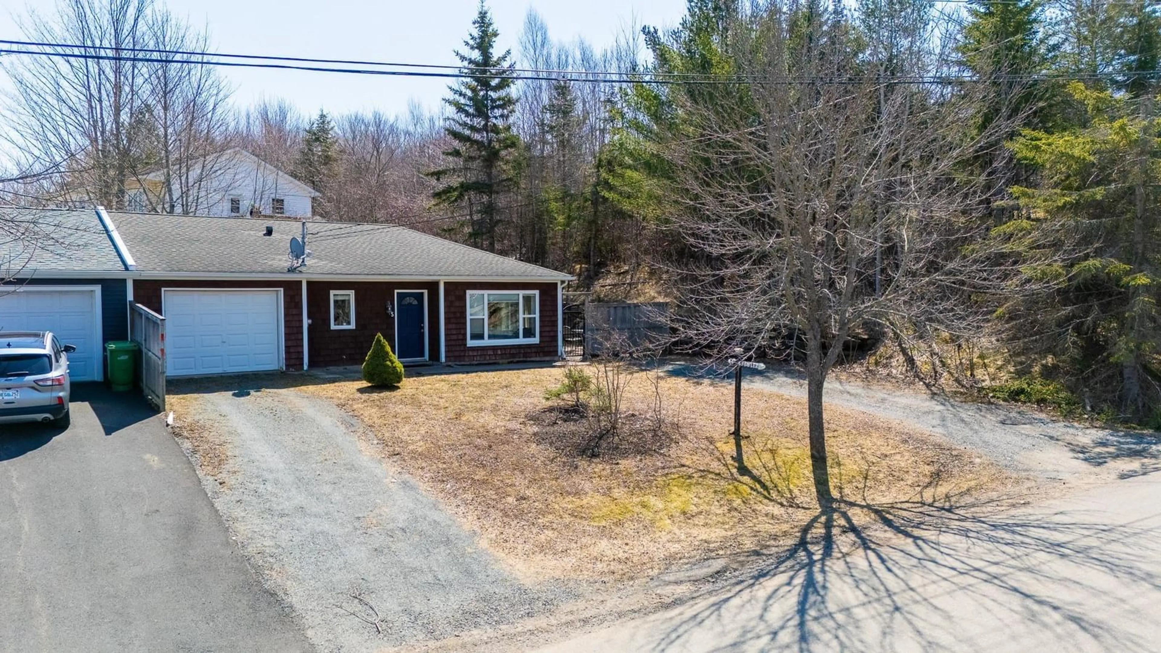 A pic from outside/outdoor area/front of a property/back of a property/a pic from drone, street for 5 Fowler St, Wolfville Nova Scotia B4P 1M5