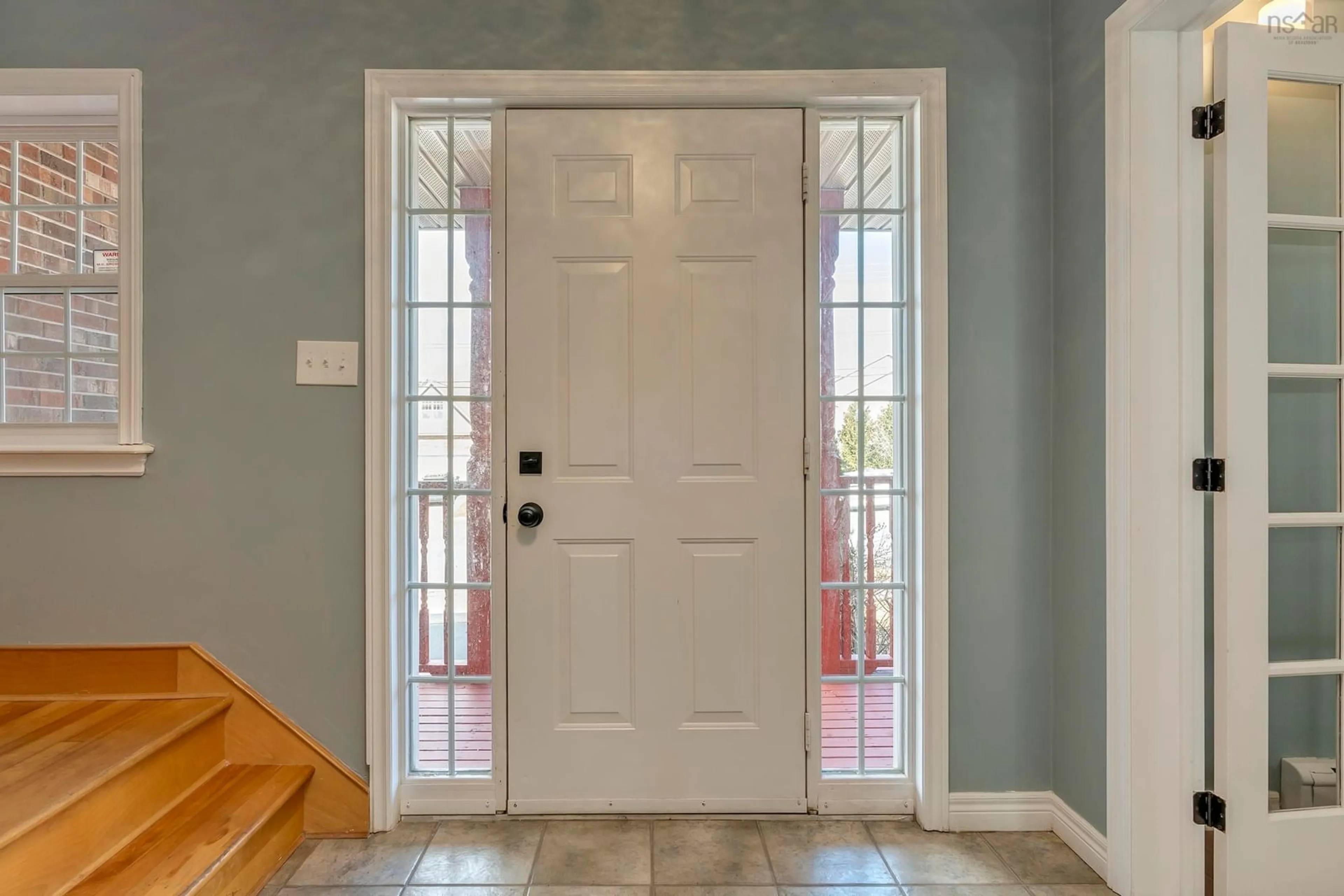 Indoor entryway for 246 Langbrae Dr, Halifax Nova Scotia B3S 1K4