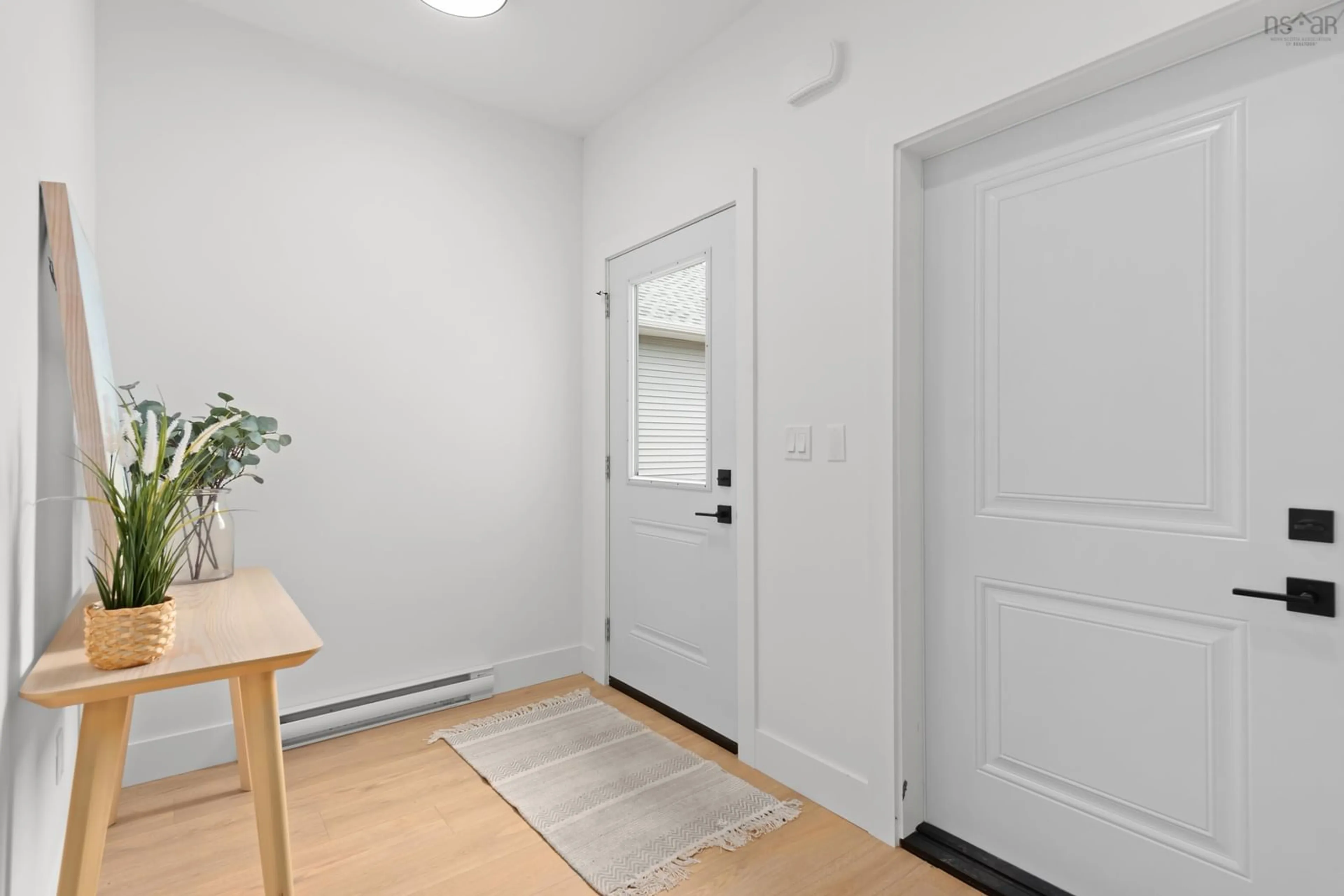 Indoor entryway for 15 Seyval Dr, Avonport Nova Scotia B0P 1P0