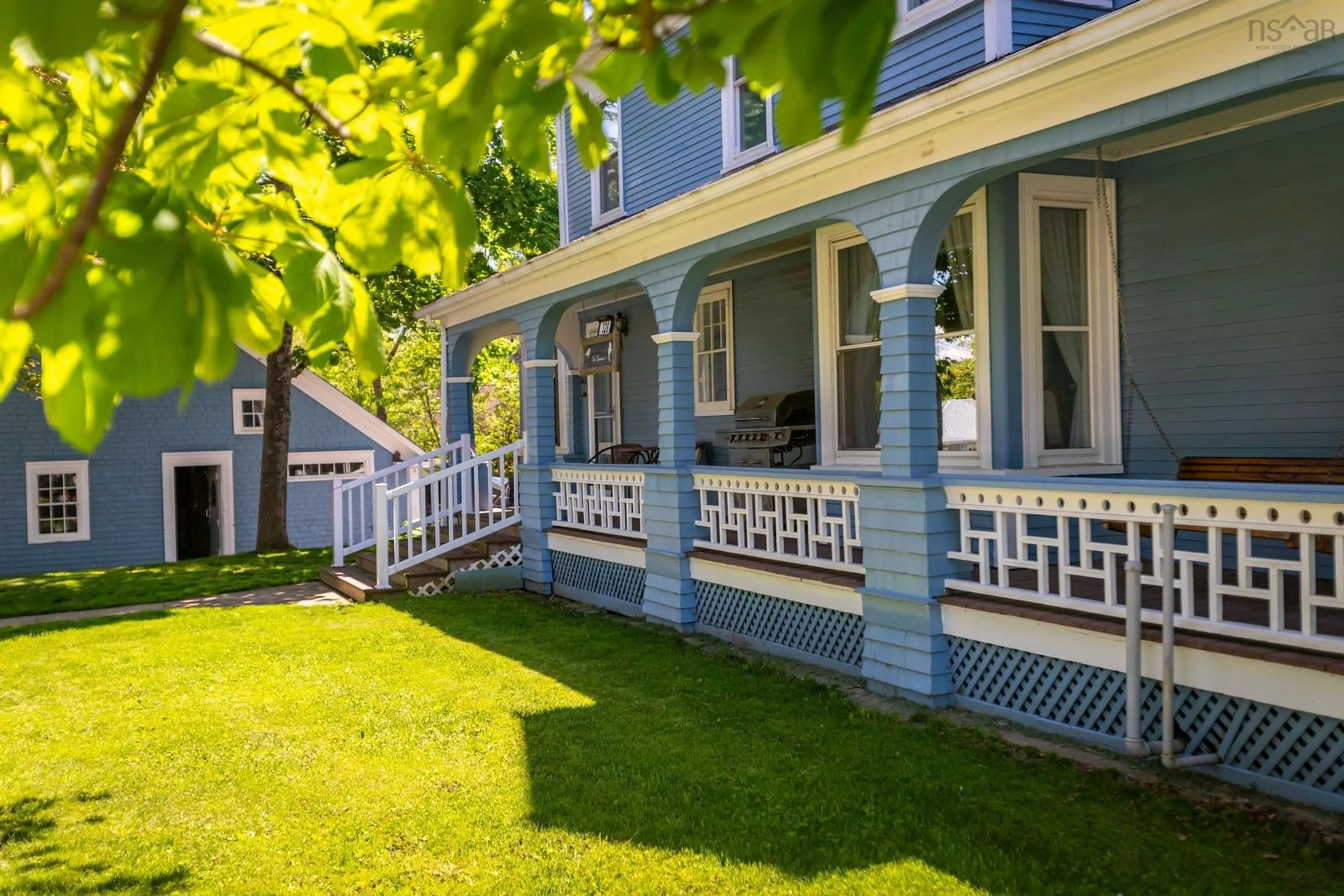 Patio, street for 328 Granville St, Bridgetown Nova Scotia B0S 1L0