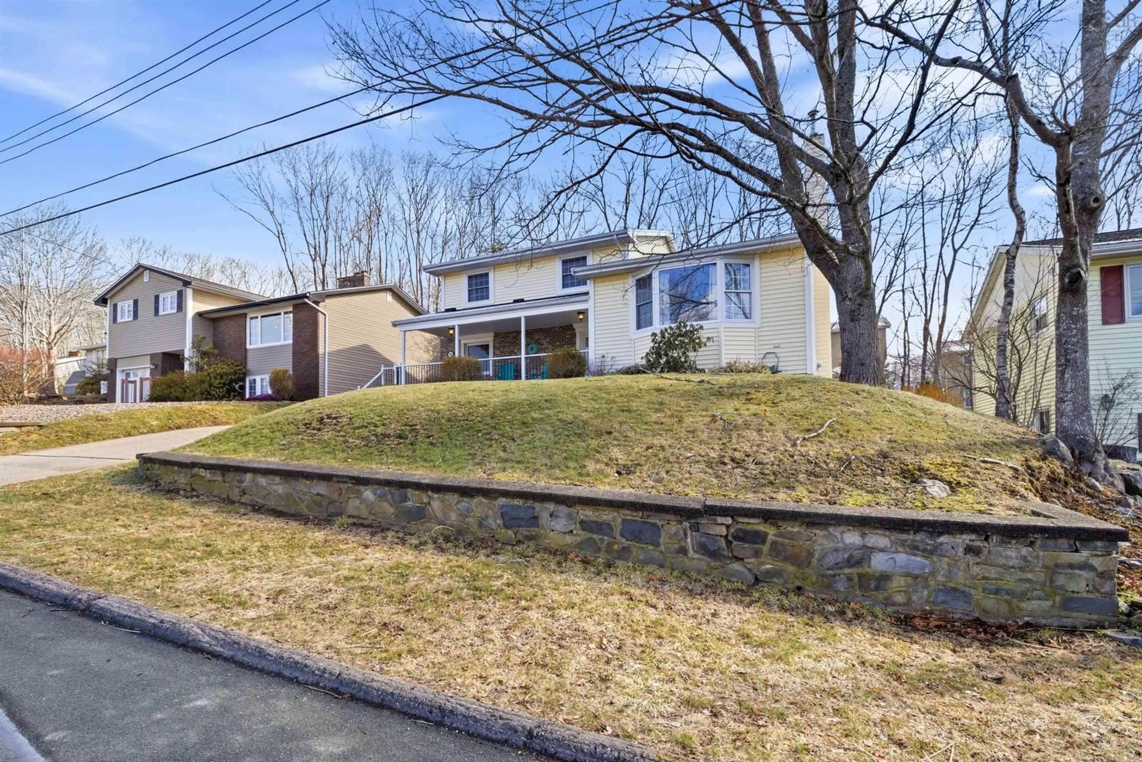 A pic from outside/outdoor area/front of a property/back of a property/a pic from drone, street for 76 Birchwood Crt, Bedford Nova Scotia B4A 2X7