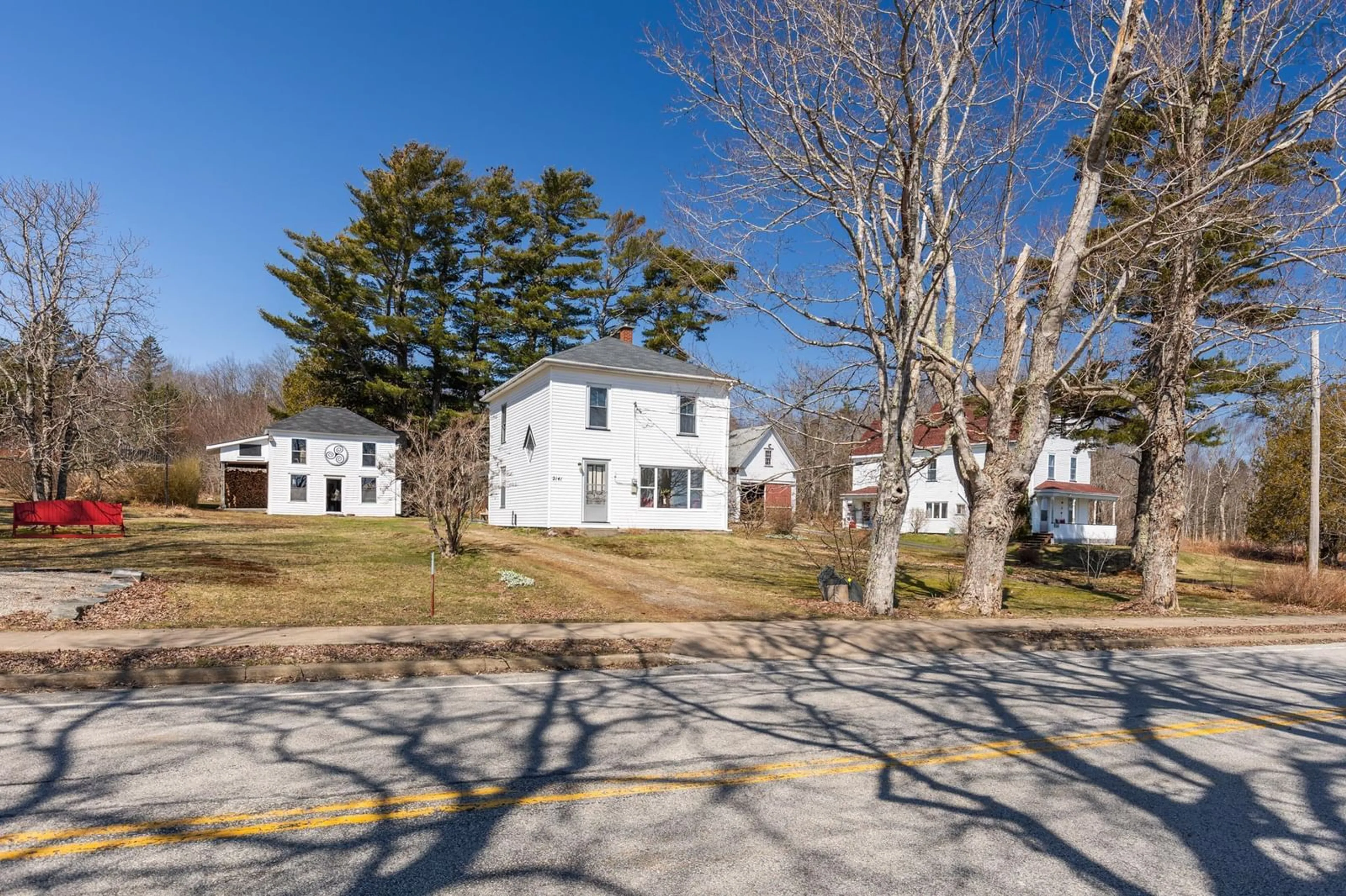 A pic from outside/outdoor area/front of a property/back of a property/a pic from drone, street for 2141 Highway 203, Kemptville Nova Scotia B5A 5P4