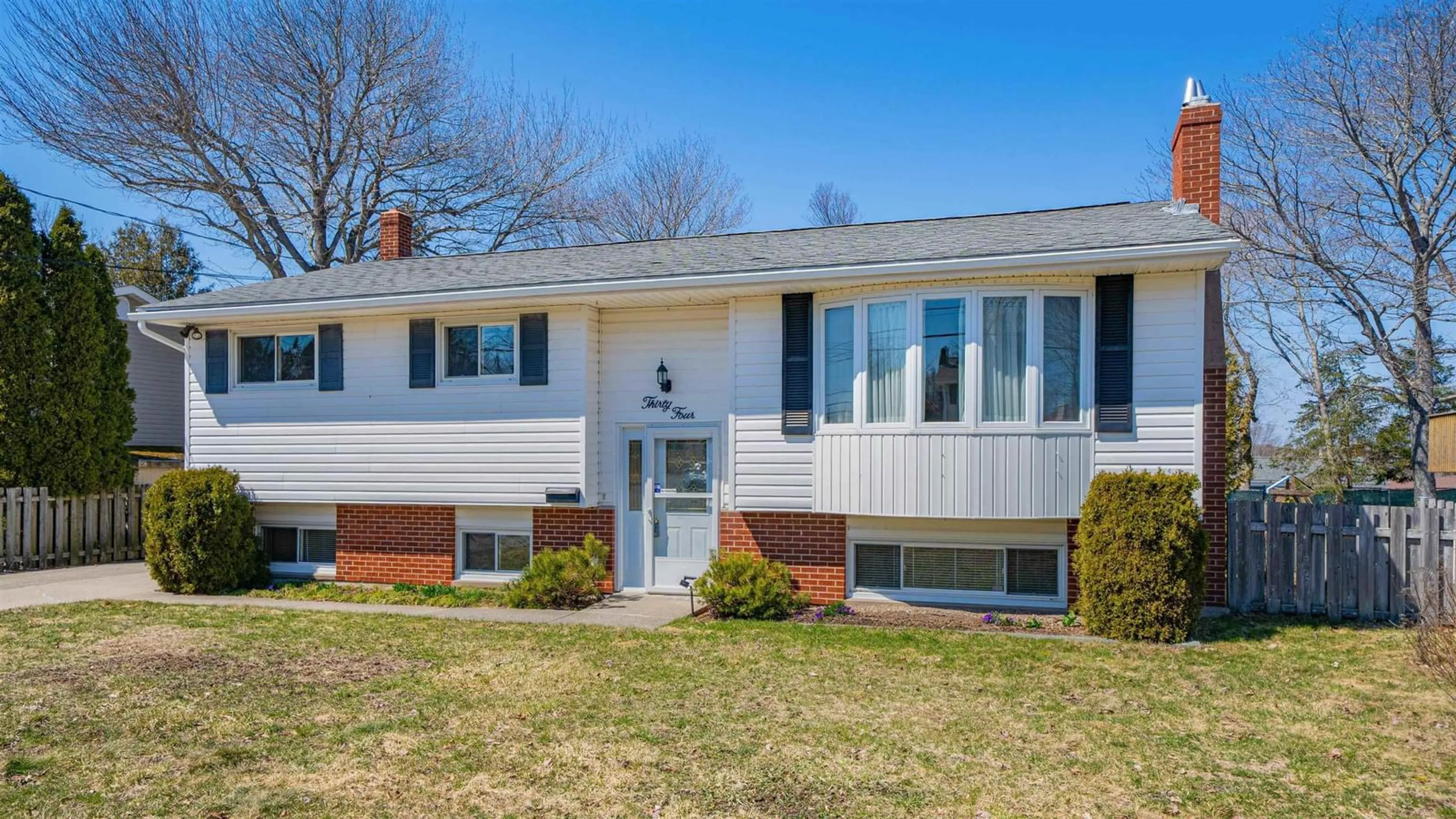 Home with vinyl exterior material, street for 34 Lethbridge Ave, Dartmouth Nova Scotia B2X 2X2