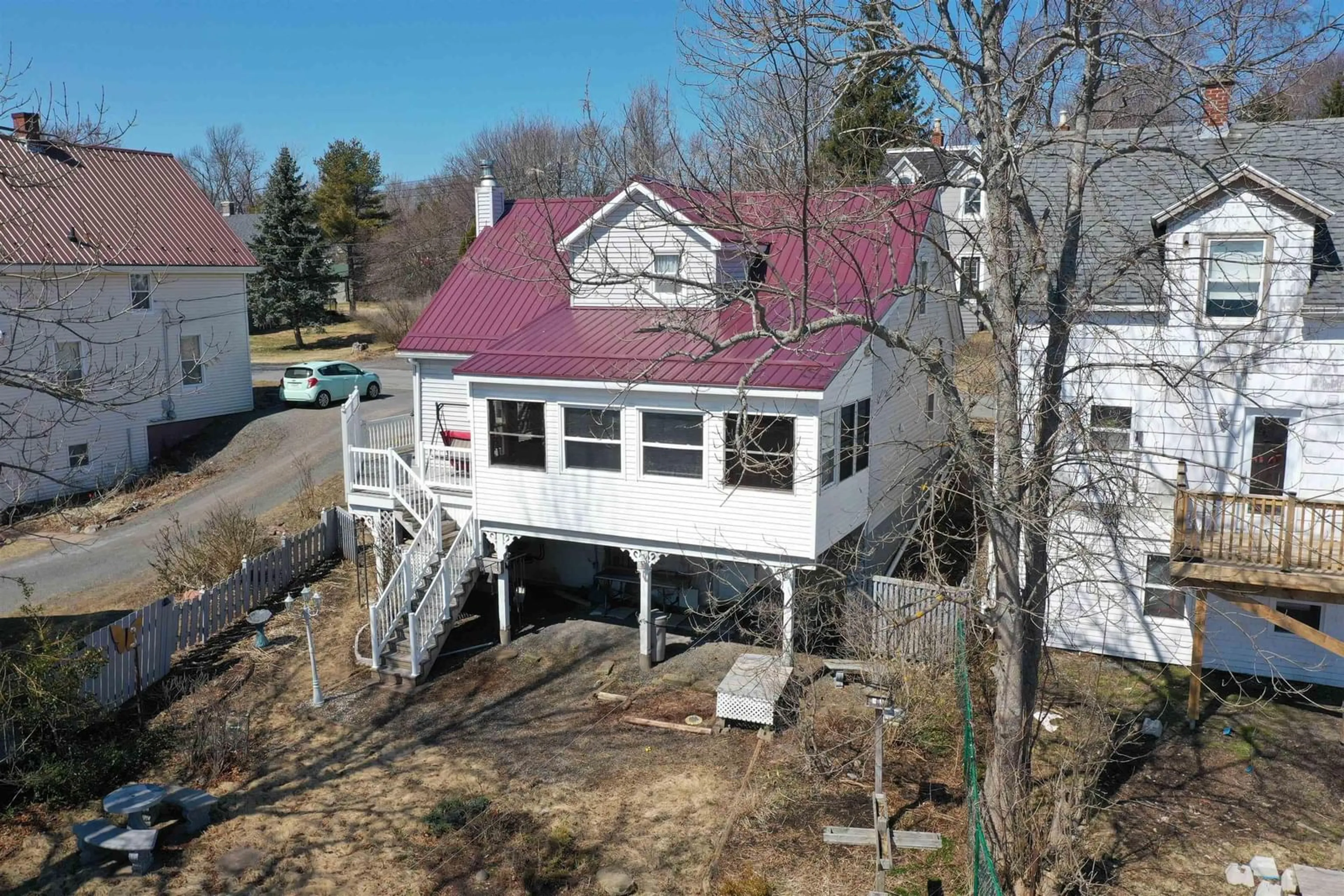 A pic from outside/outdoor area/front of a property/back of a property/a pic from drone, unknown for 239 High St, Pictou Nova Scotia B0K 1S0