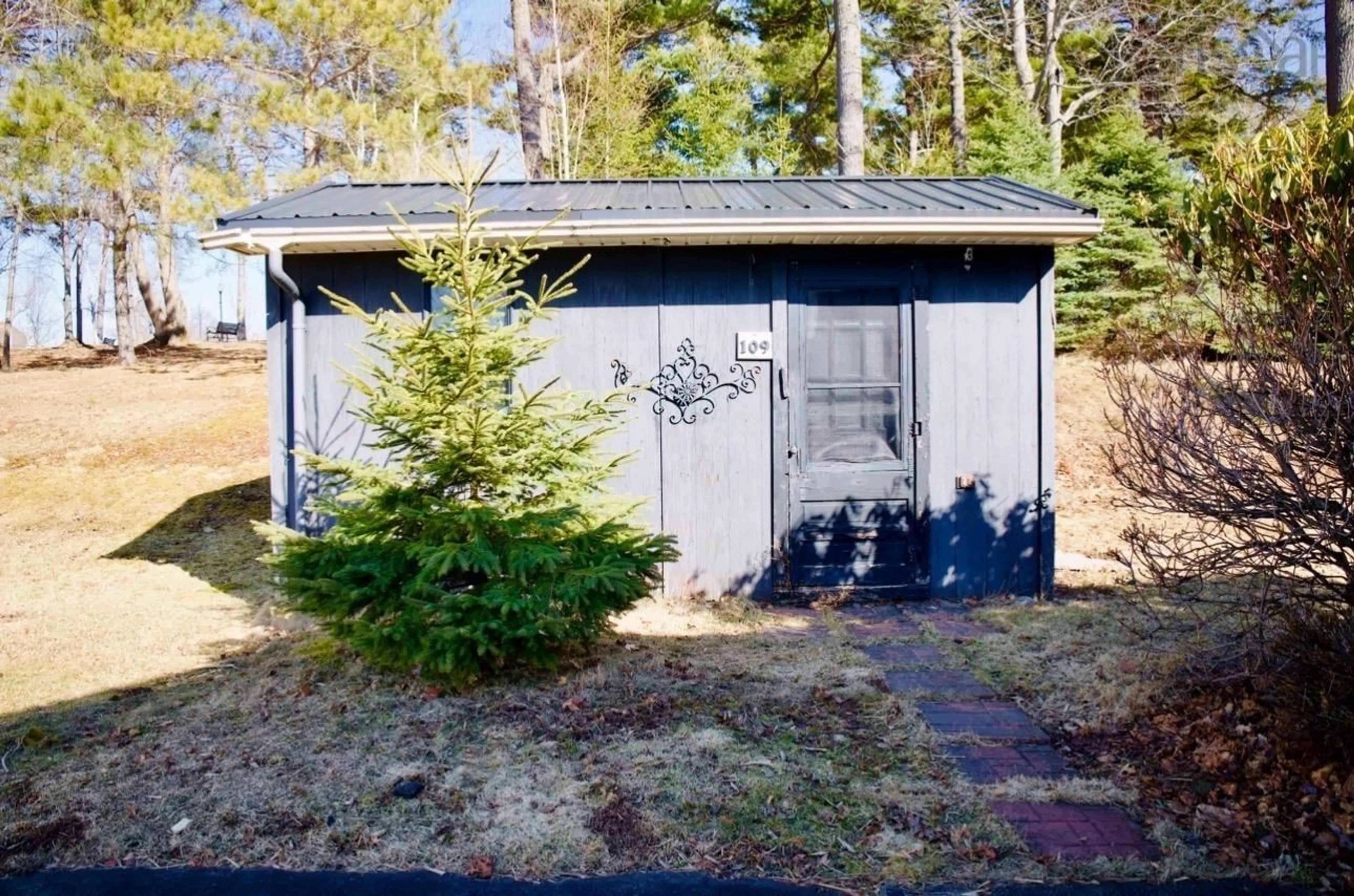 Shed for 109 Birch St, Stellarton Nova Scotia B0K 1S0