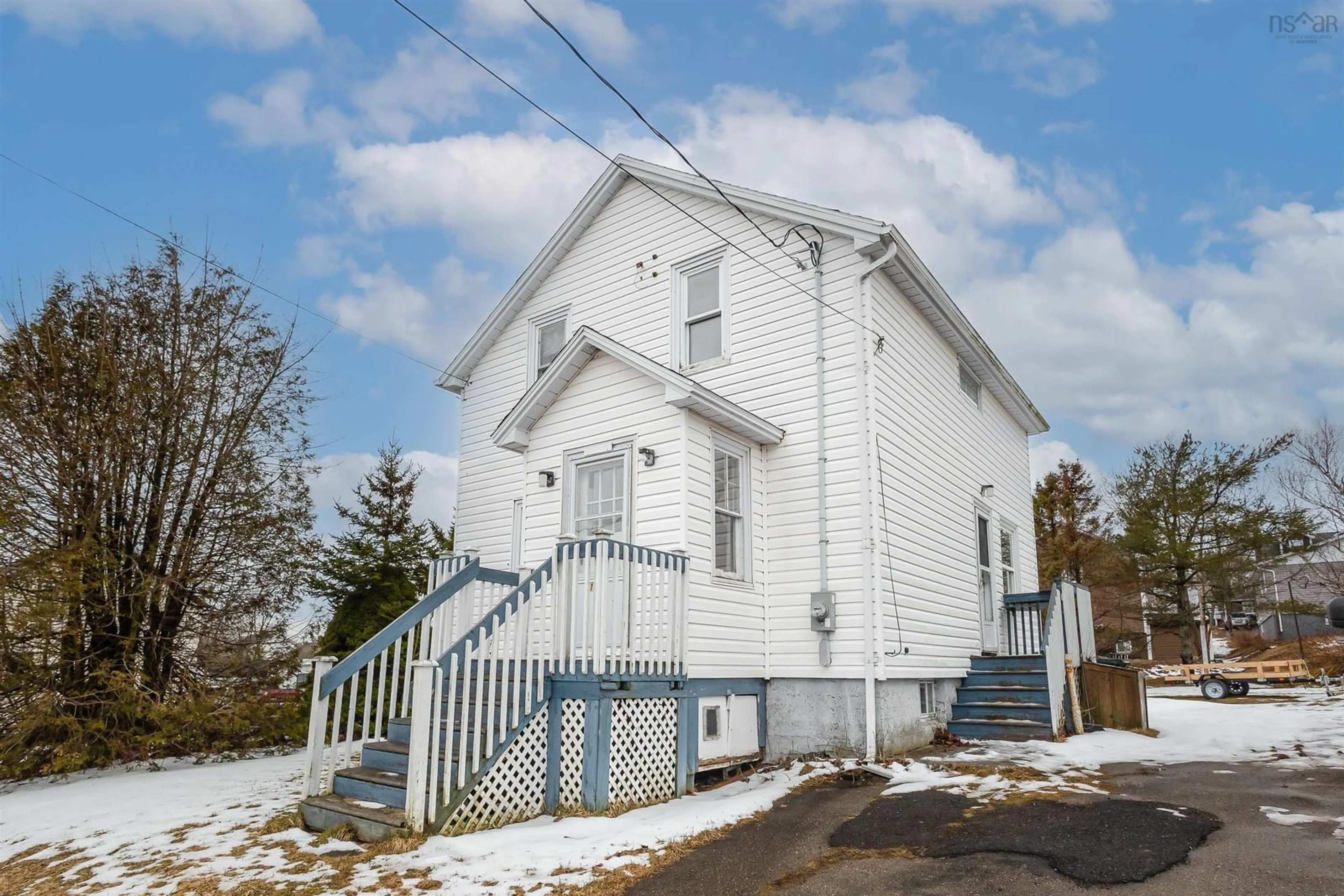 Unknown for 171 Cabot St, Sydney Nova Scotia B1P 4E4
