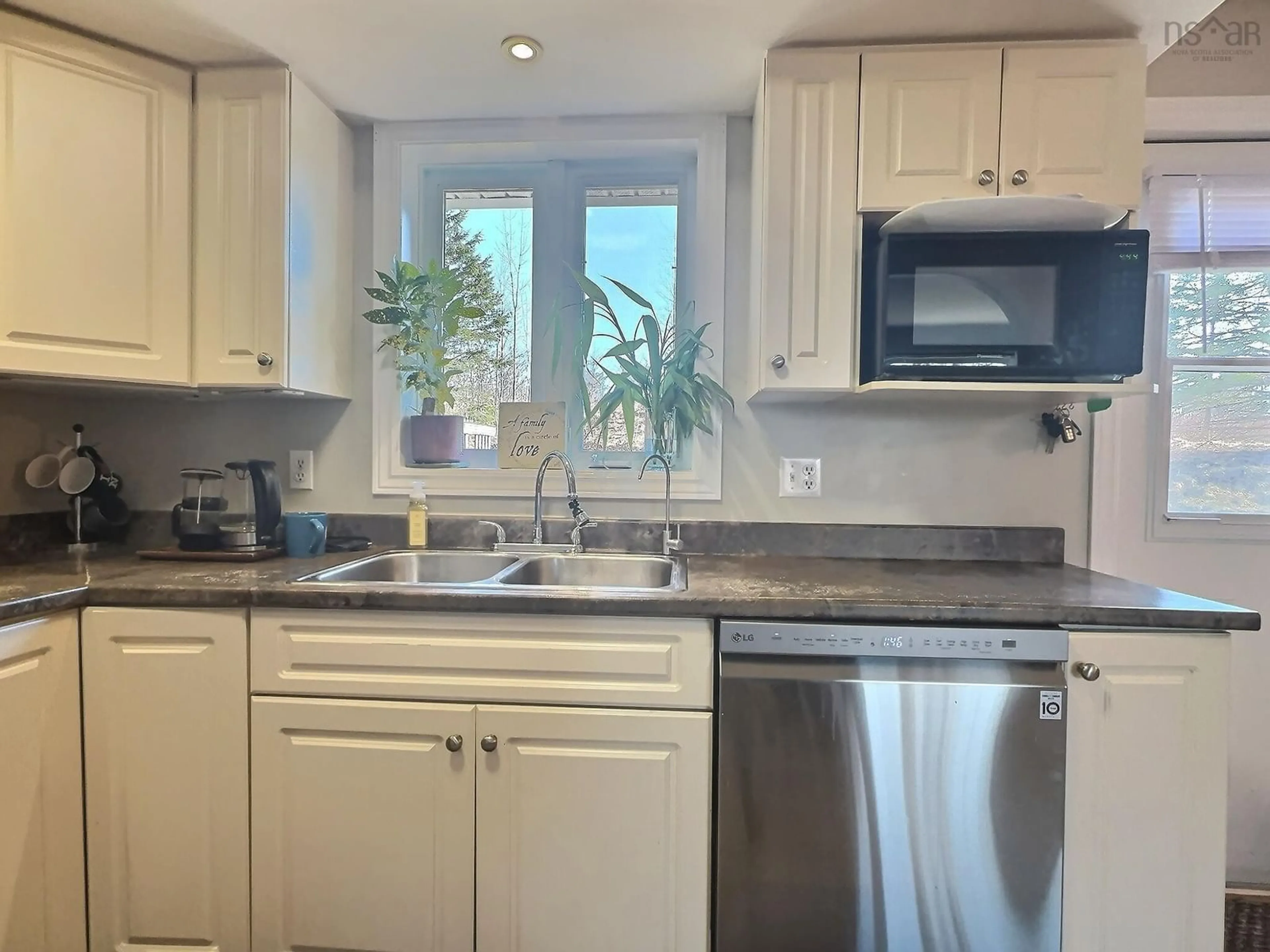 Standard kitchen, unknown for 1178 1 Hwy, Lakelands Nova Scotia B0N 1Z0