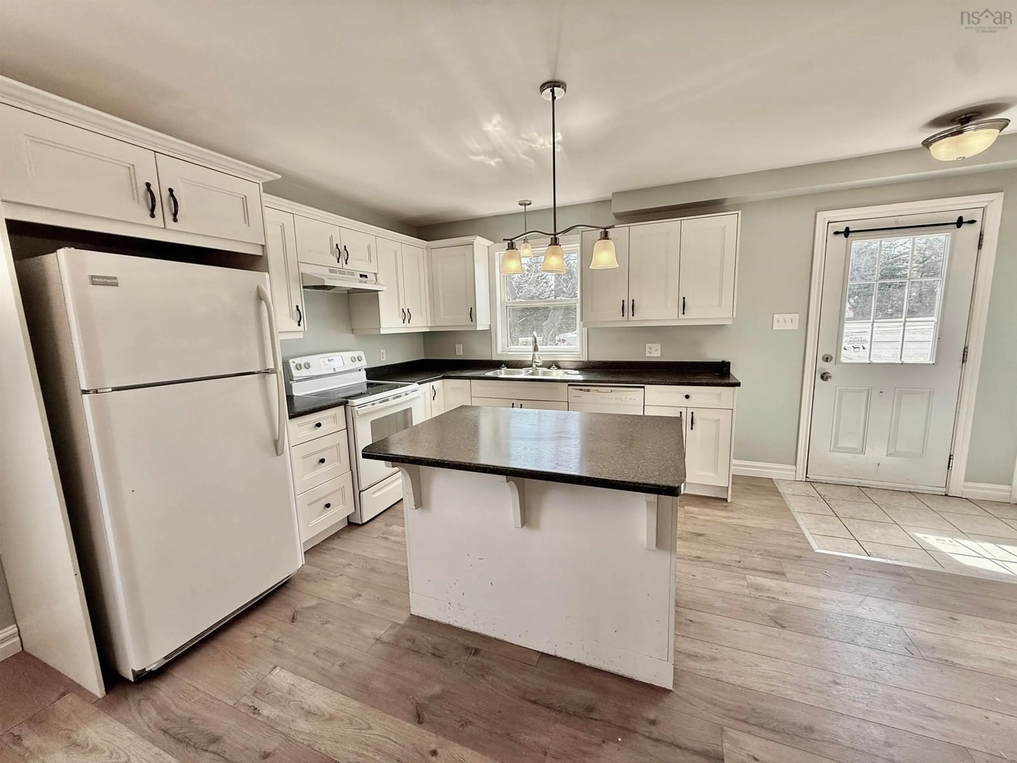 Open concept kitchen, unknown for 719 Pleasant St, Dartmouth Nova Scotia B2W 1A8