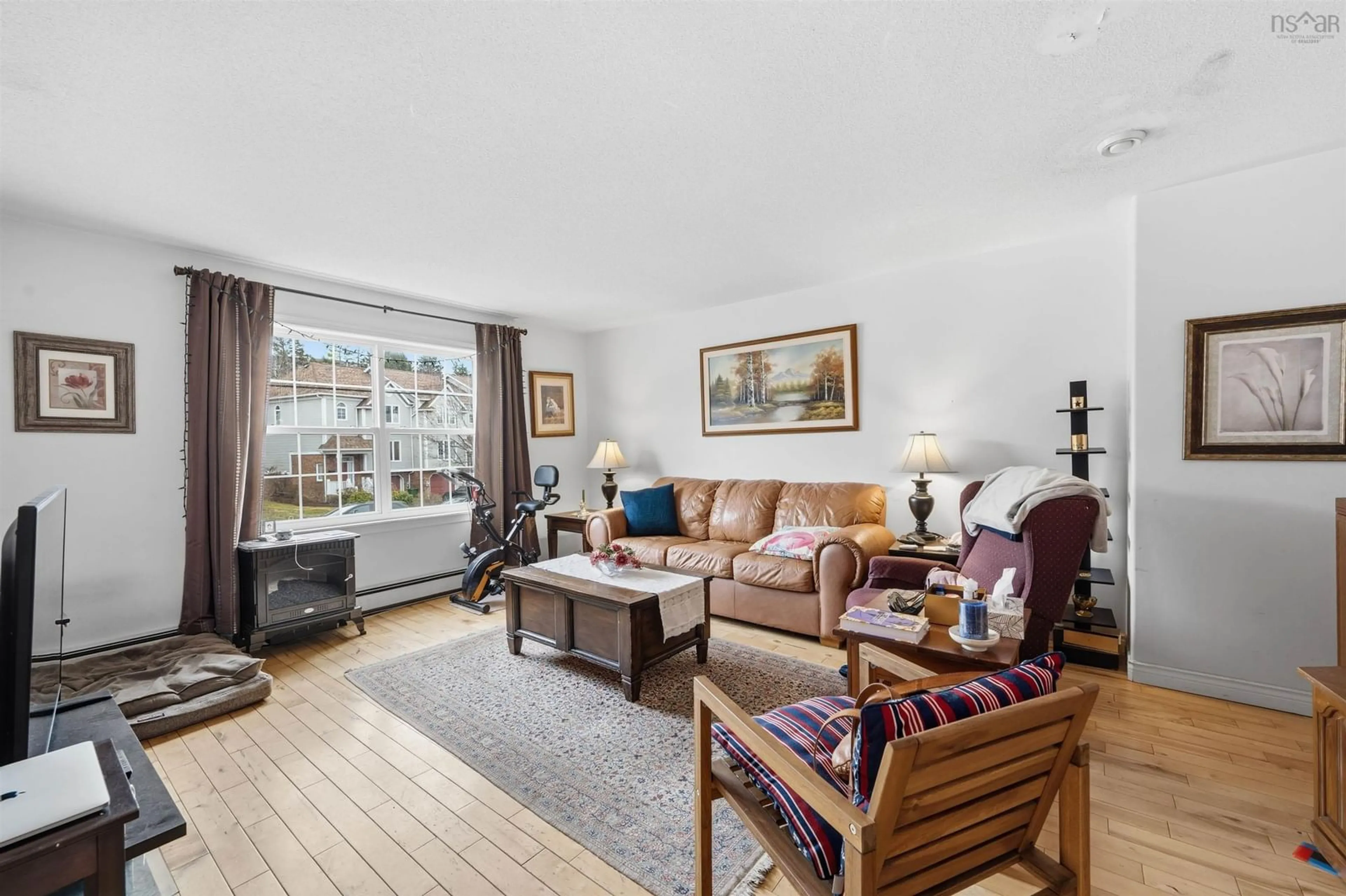 Living room with furniture, unknown for 23 Stratford Way, Halifax Nova Scotia B3S 1E5