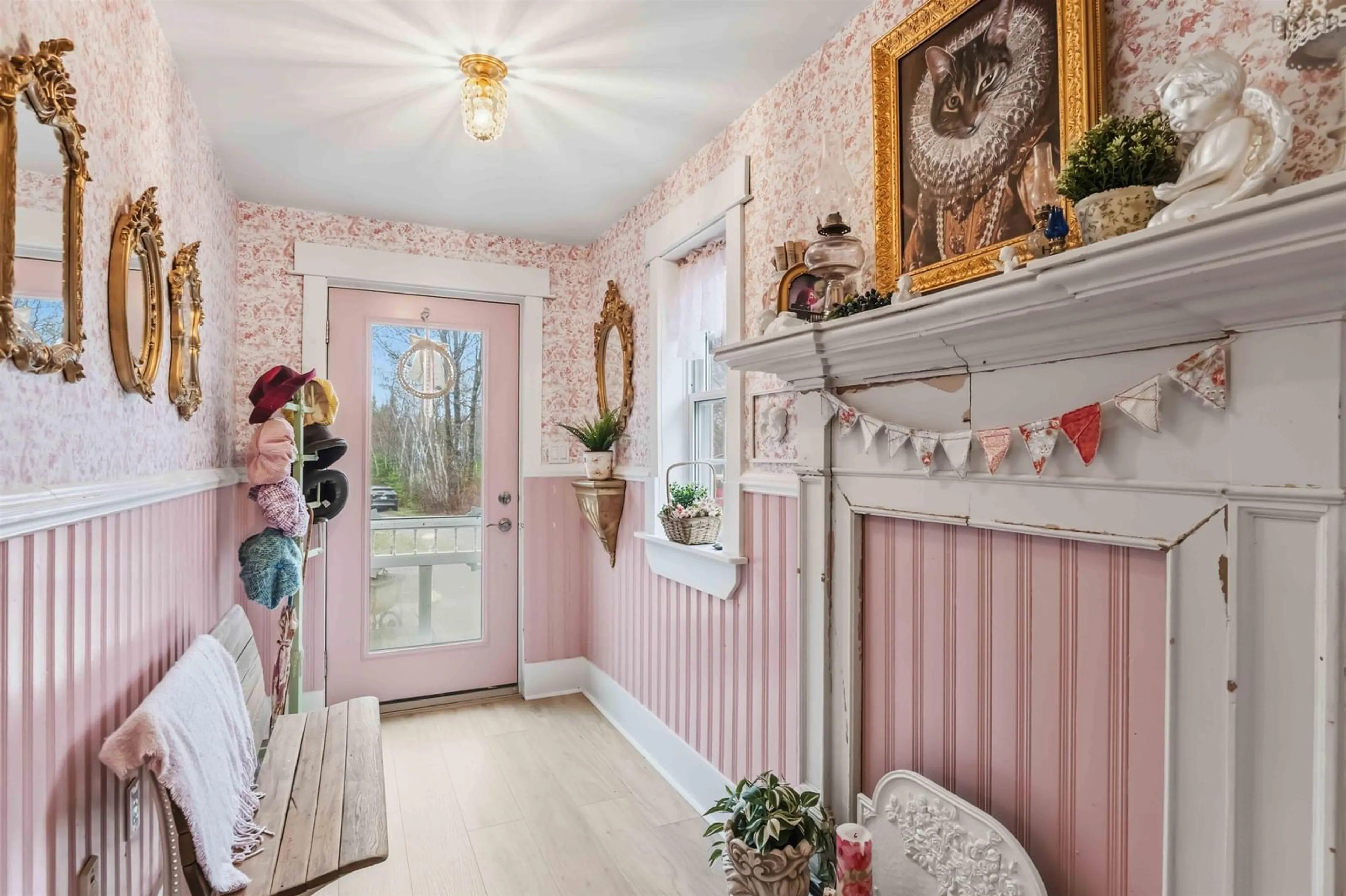 Indoor entryway for 3488 Brow Of Mountain Rd, West Black Rock Nova Scotia B0P 1V0