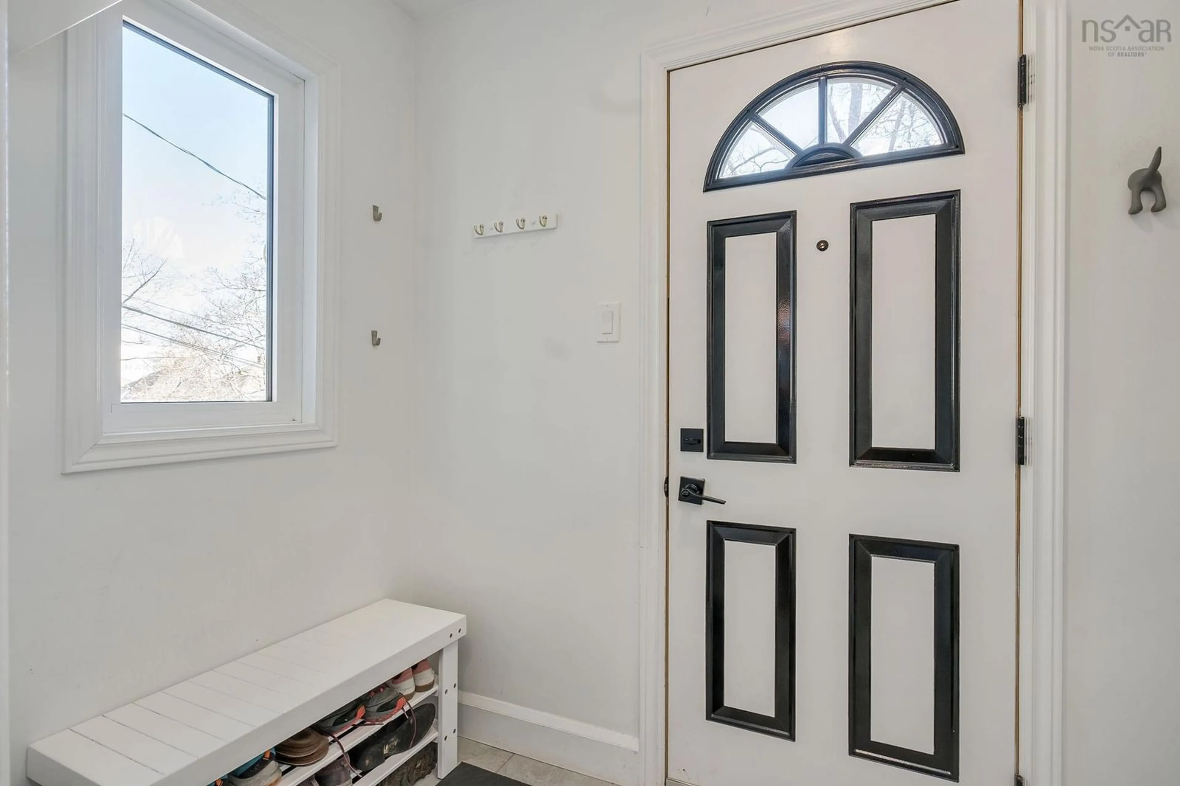 Indoor entryway for 3160 Veith St, North End Nova Scotia B3K 3G8