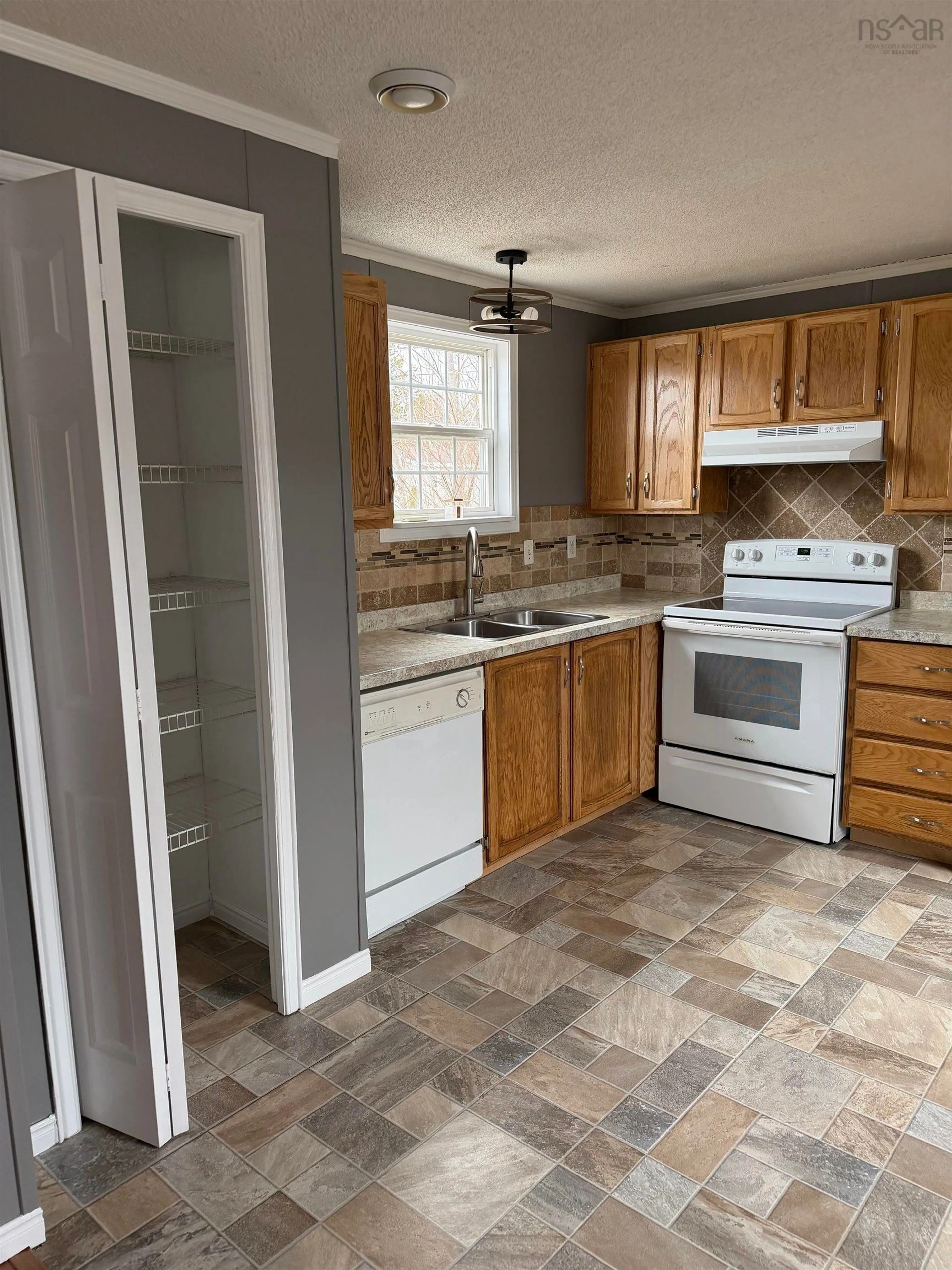 Standard kitchen, unknown for 63 Greenhill Drive B2v 2v9, Antigonish Nova Scotia B2V 2V9