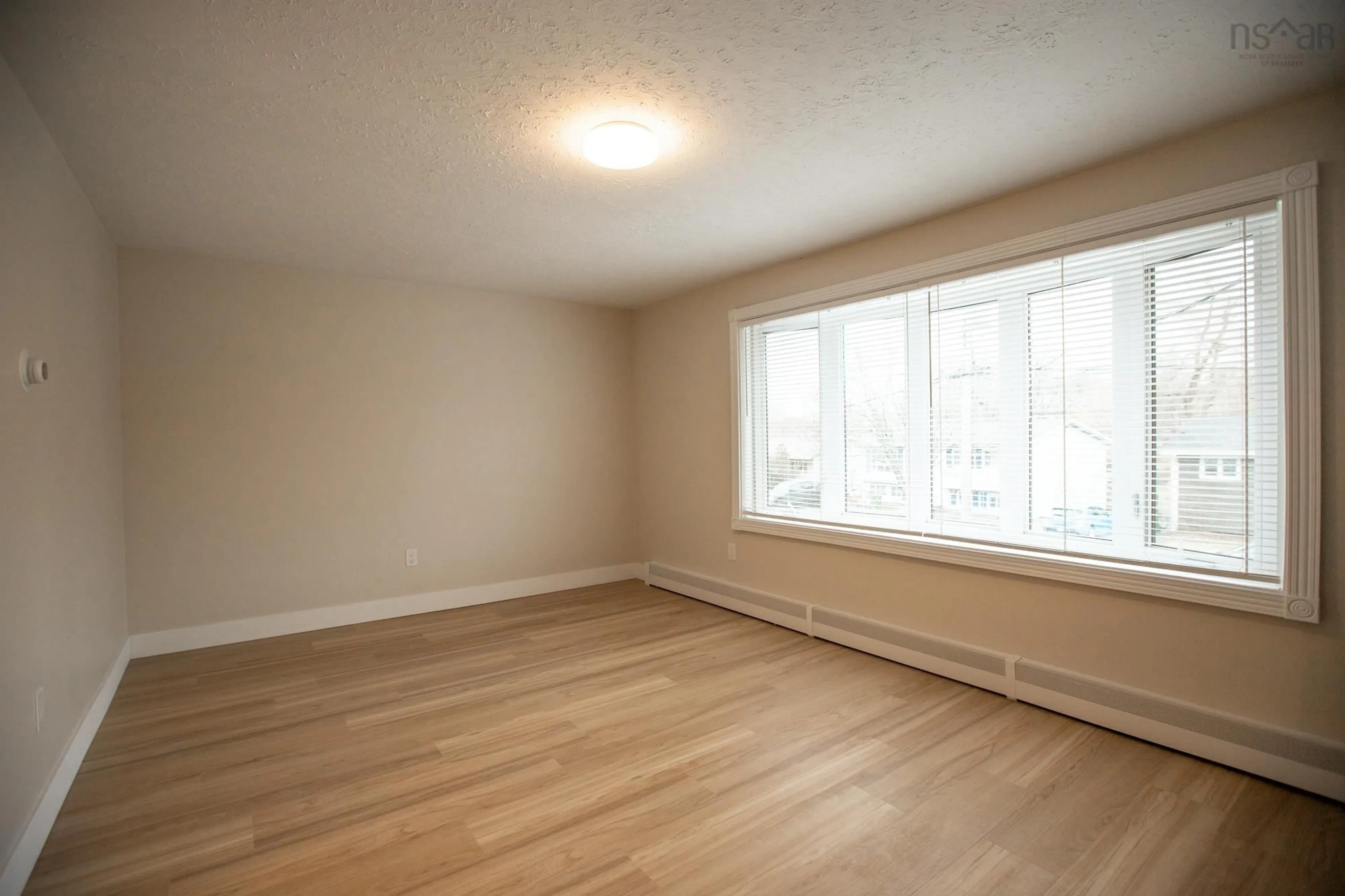 A pic of a room for 1564 Riverside Dr, Lower Sackville Nova Scotia B4C 2Y7