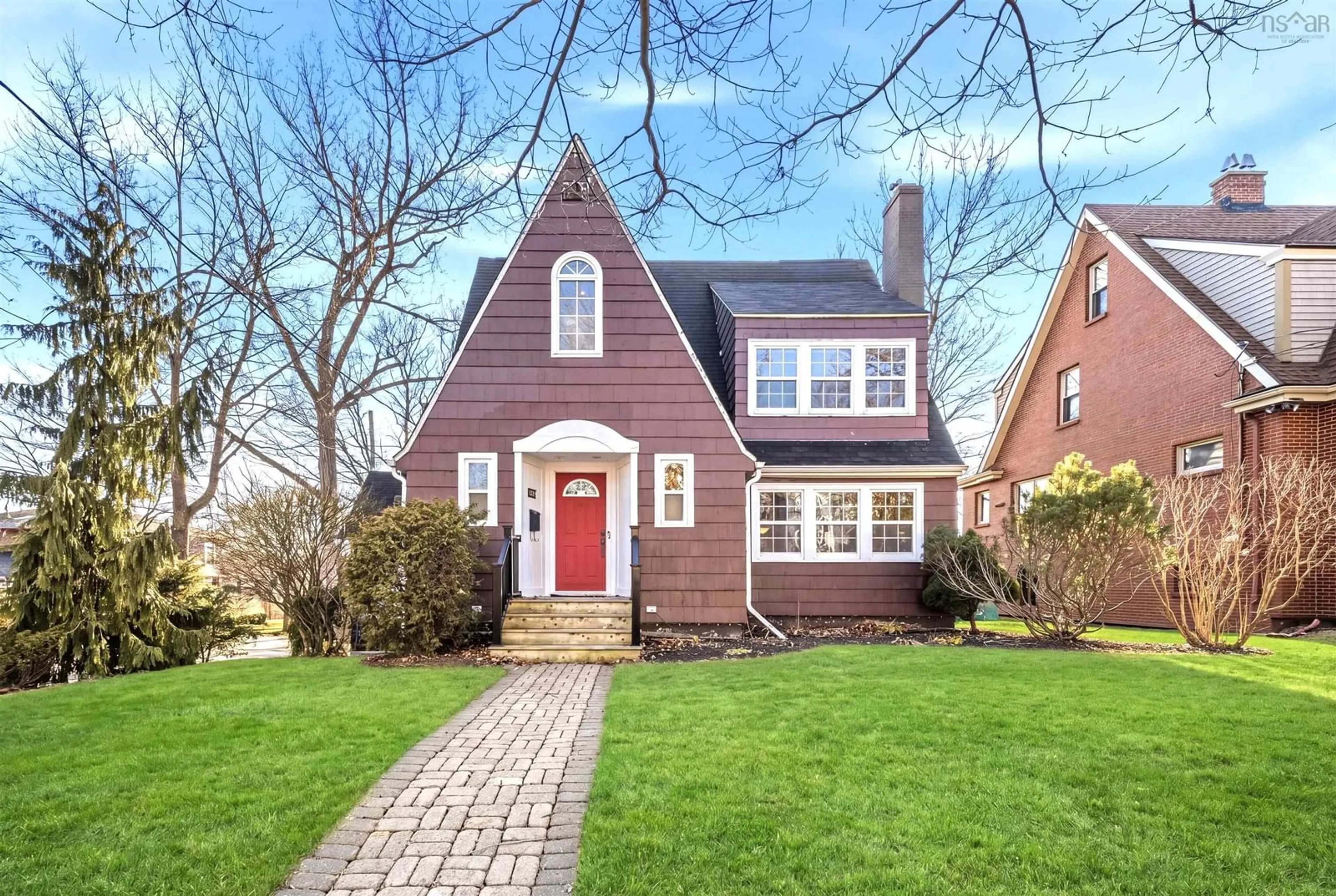 Home with brick exterior material, street for 1638 Beech St, Halifax Nova Scotia B3H 4B4