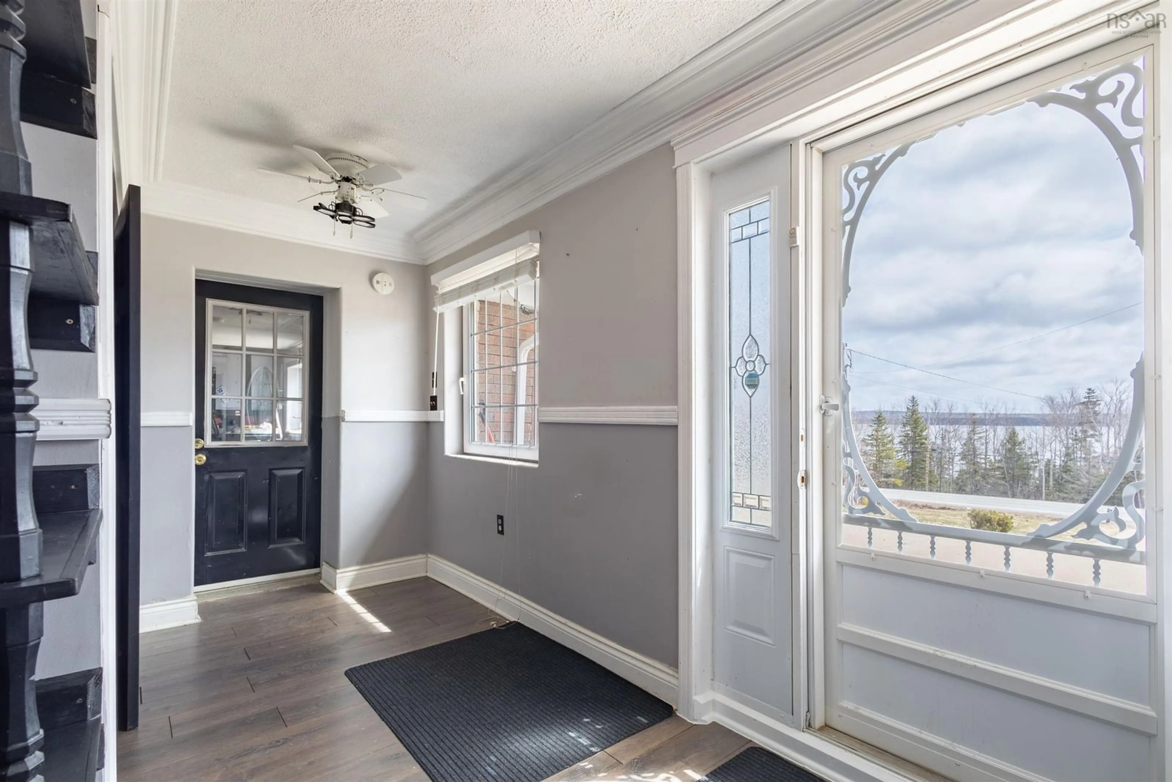Indoor entryway for 10383 105 Hwy, Aberdeen Nova Scotia B0E 3M0